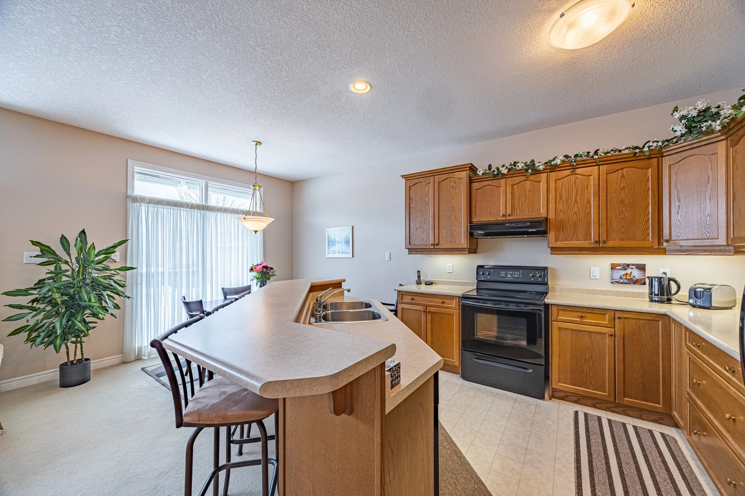 335 Chambers Ave-12.jpg