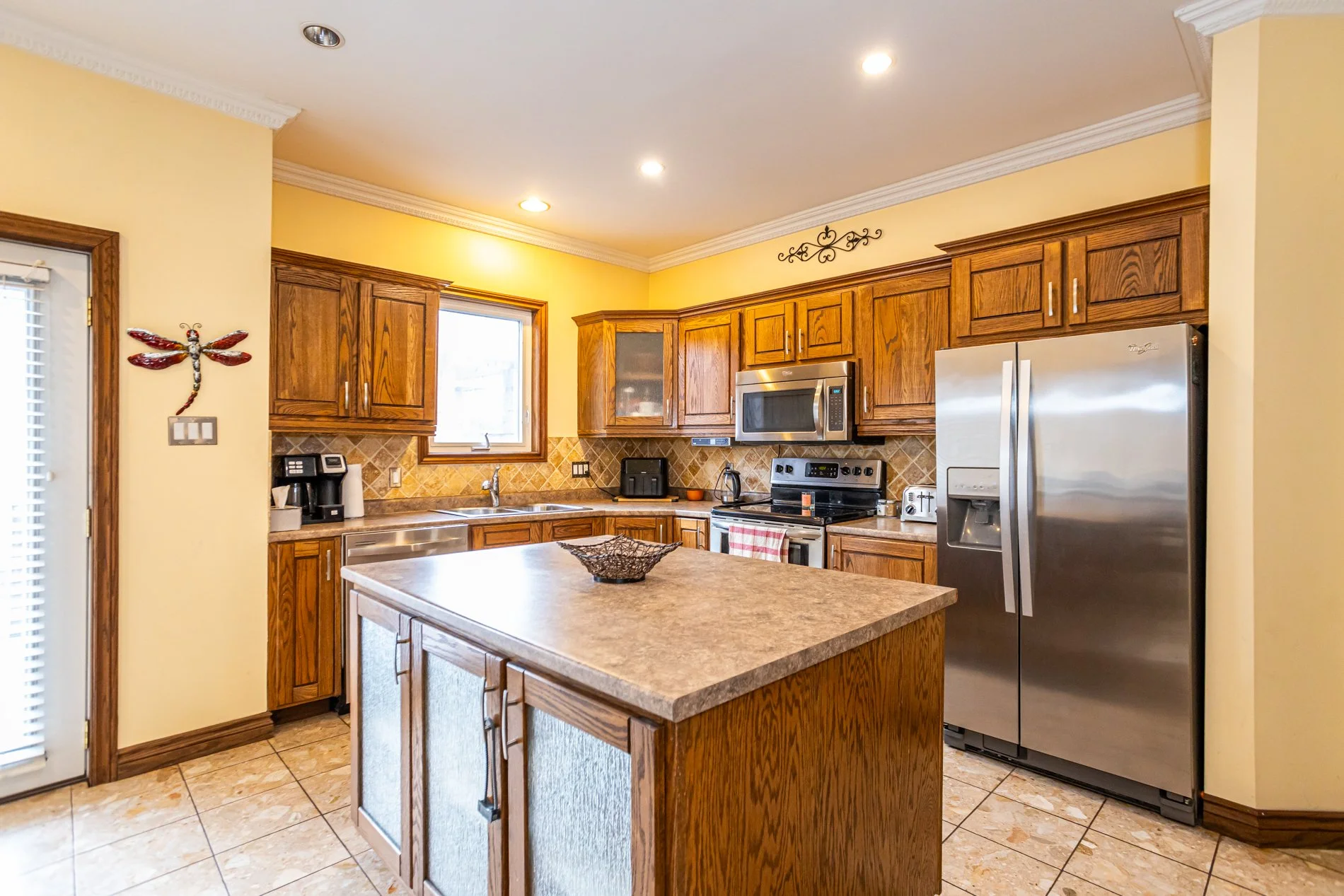218 Highbury Ave-12.jpg