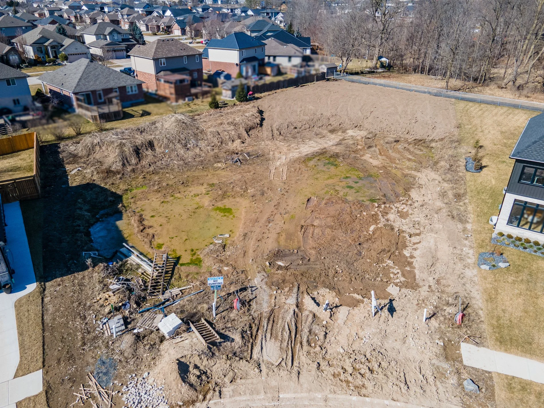 Briscoe St Lot 9-15.jpg
