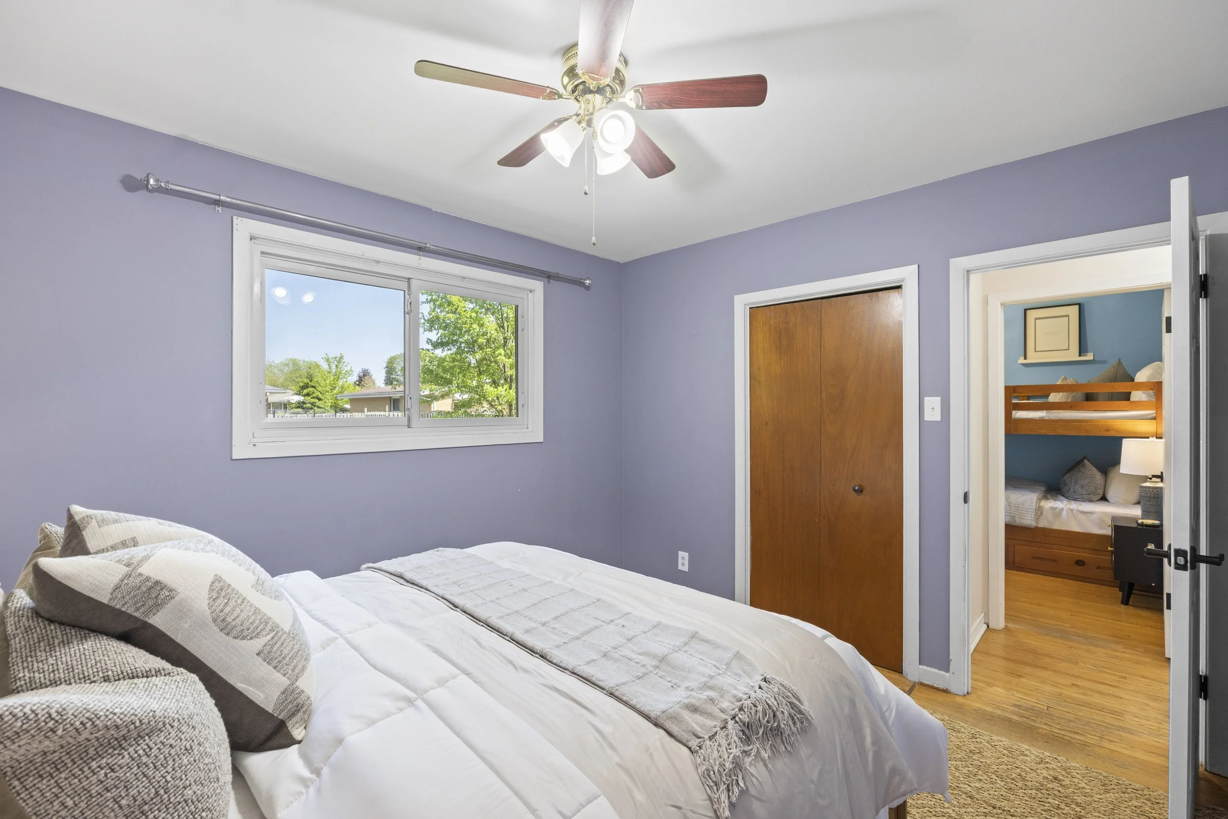 8 Kenwood Cres -19.JPG