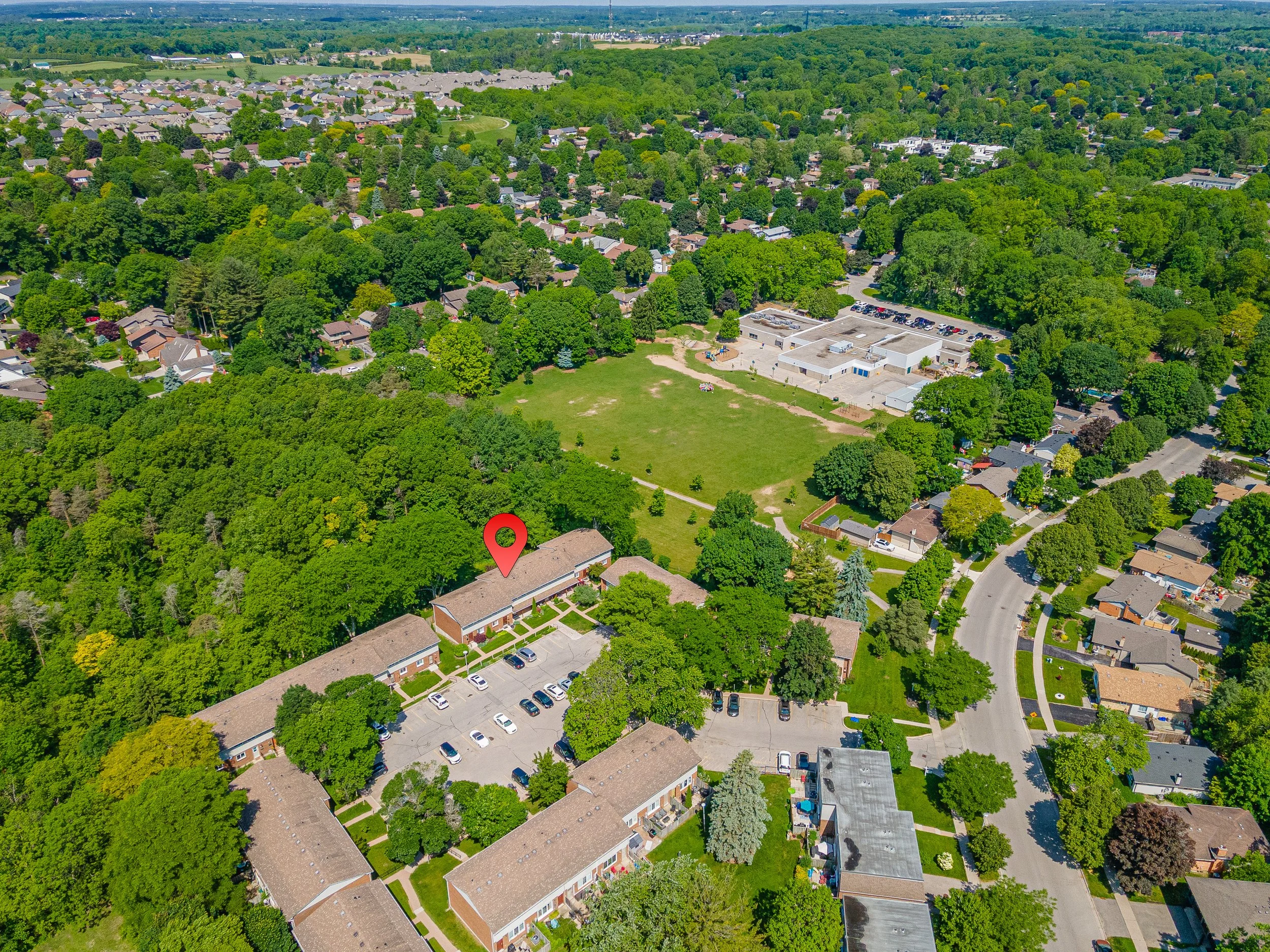 EXT 13-591 Griffith St-21.jpg