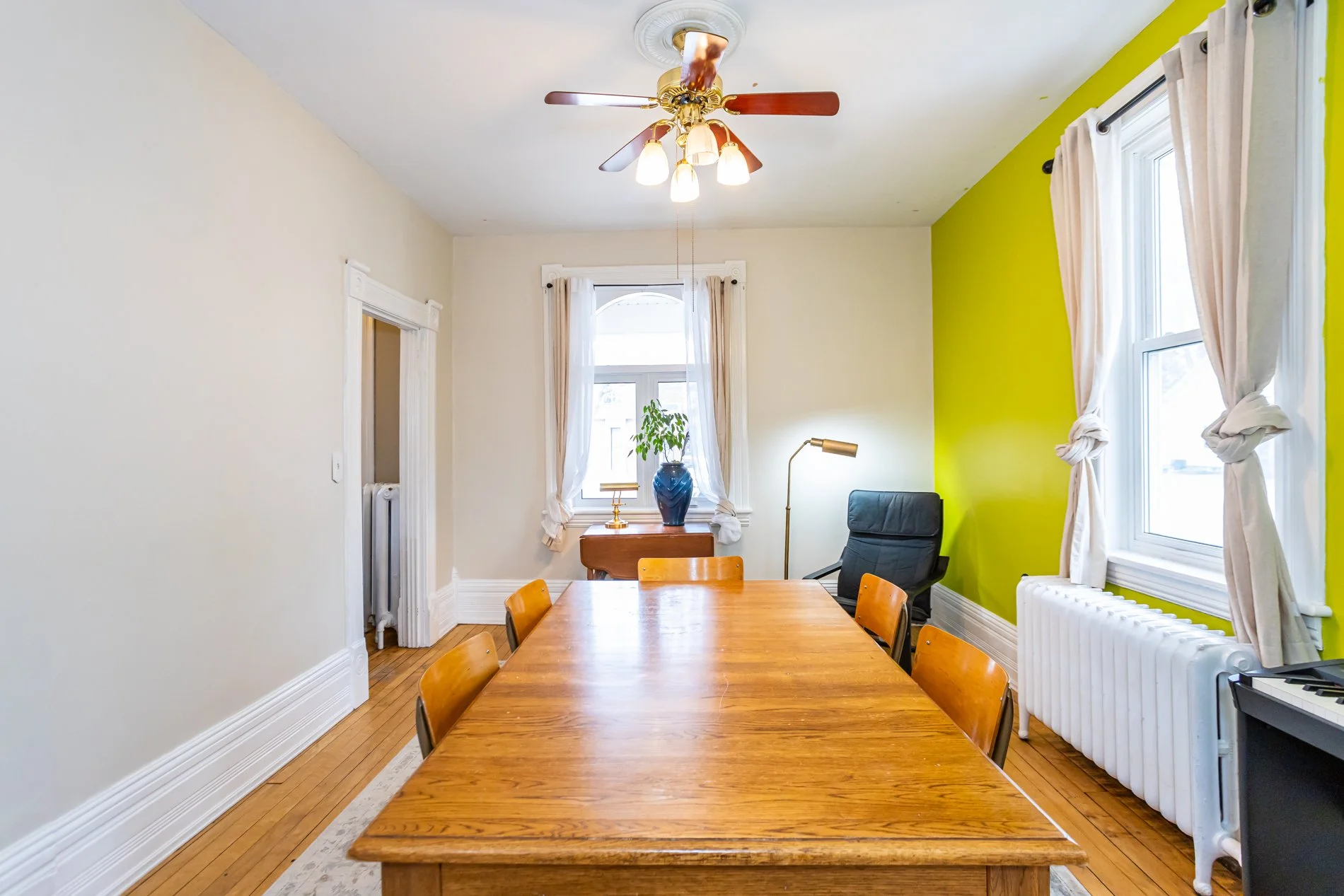 181 Andrew St-19.jpg