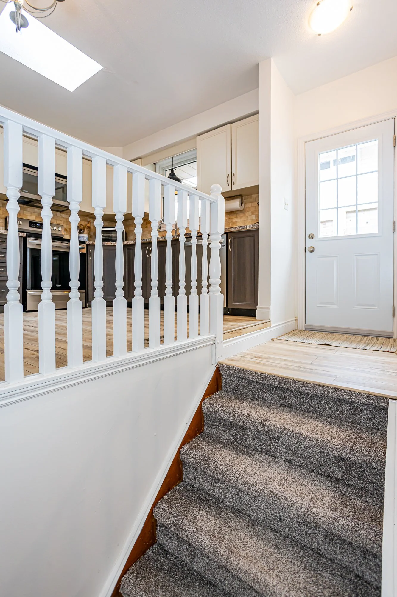 674 Chiddongton Ave-17.jpg