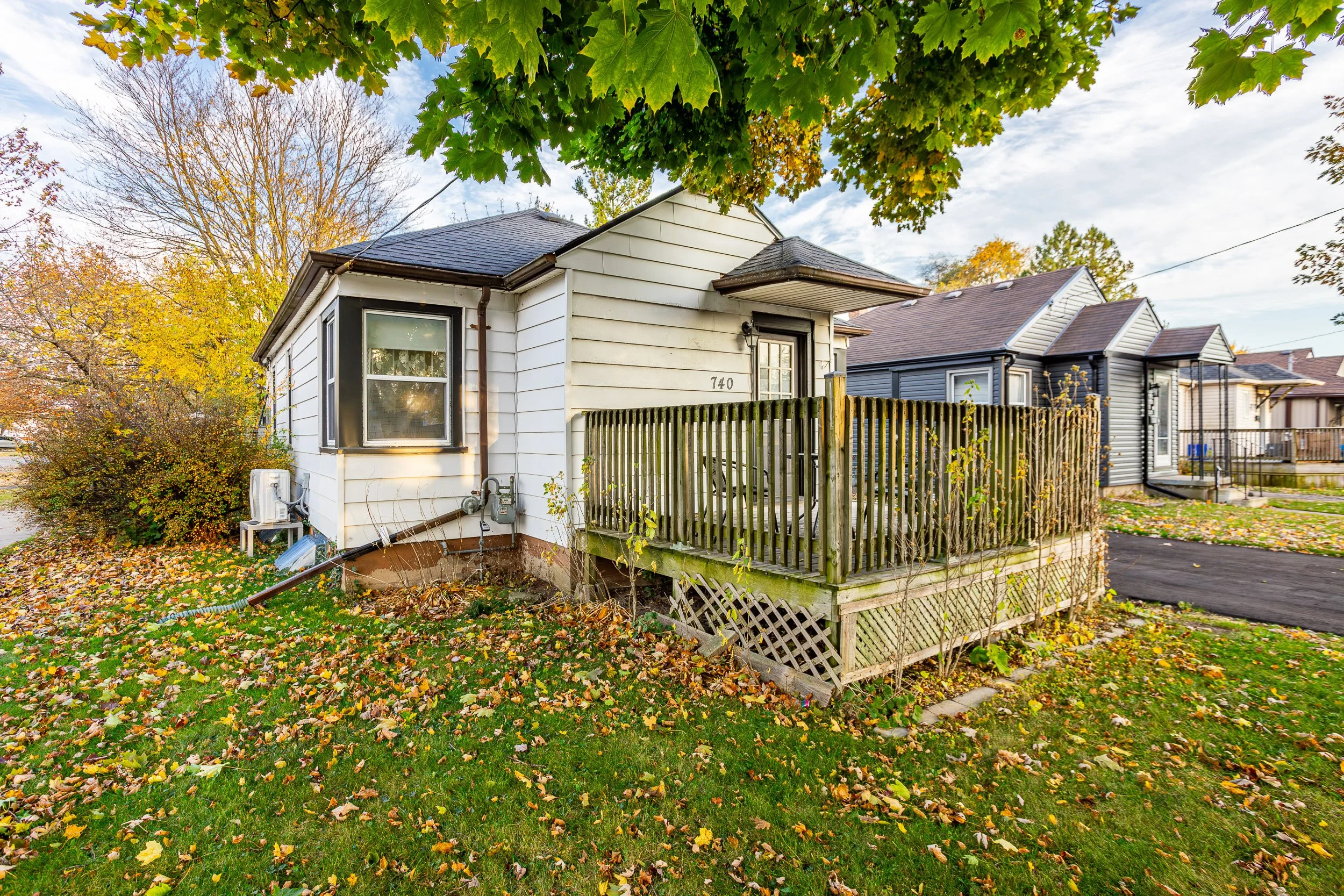 740 Glasgow St-3.jpg