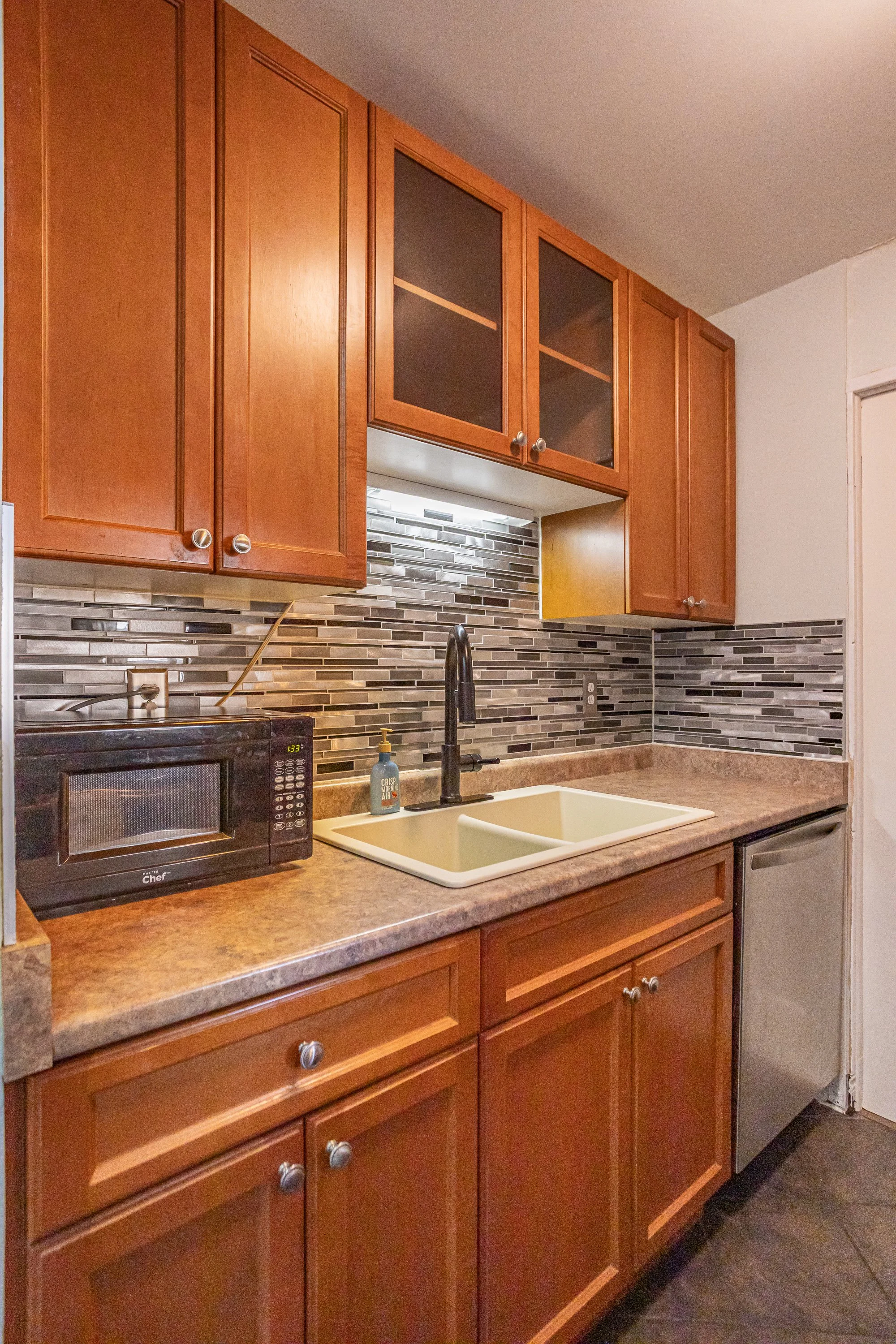 306-1590 Ernest Ave-5.jpg