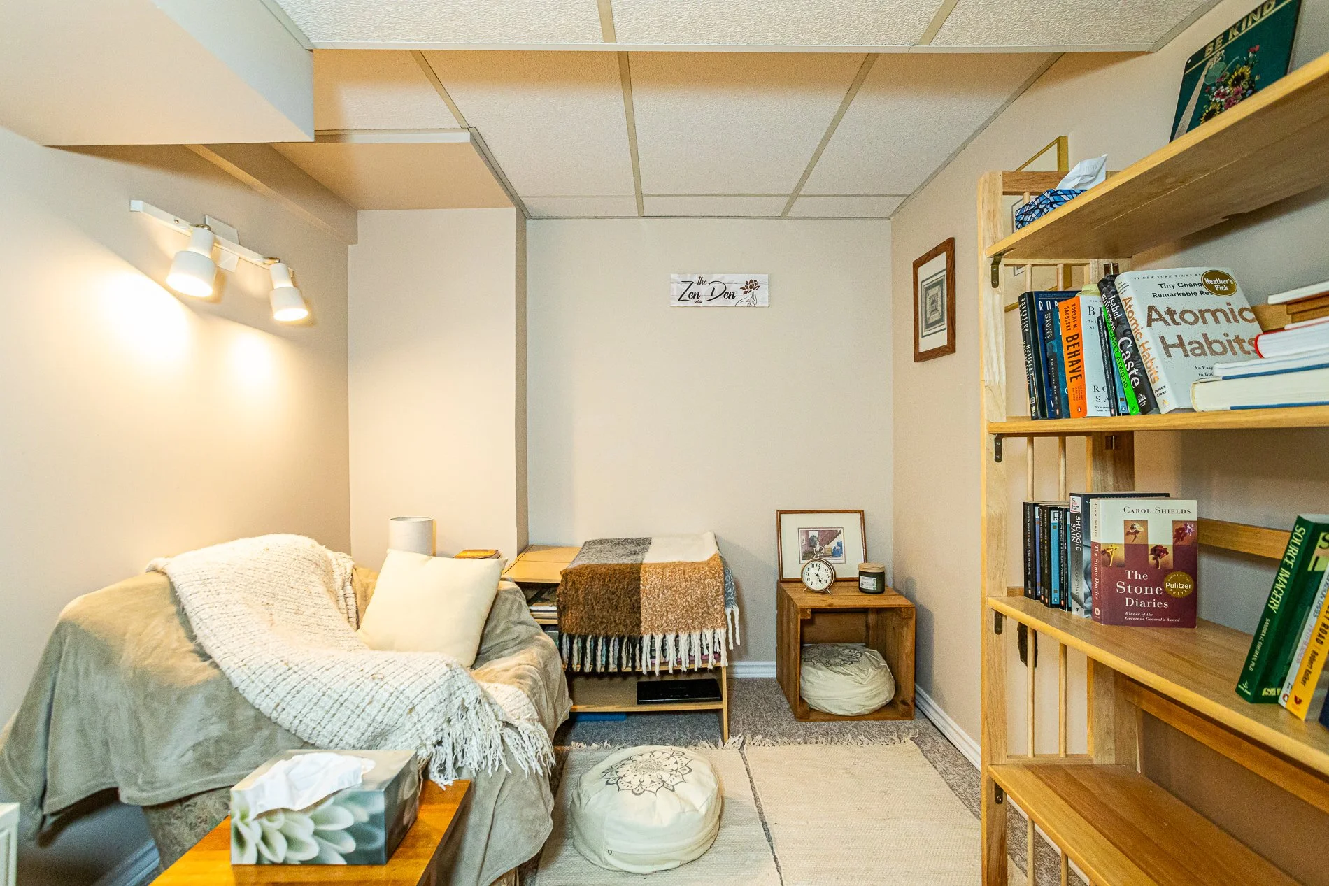 657 Creston Ave-30.jpg
