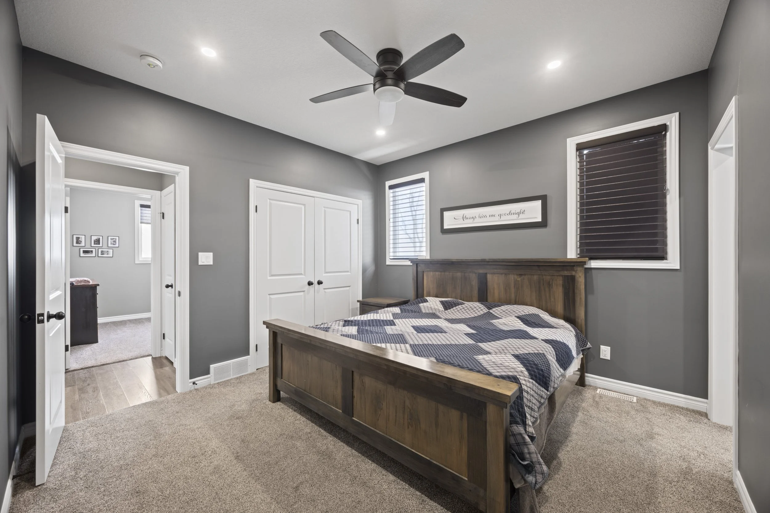 21 Middle St -20.JPG