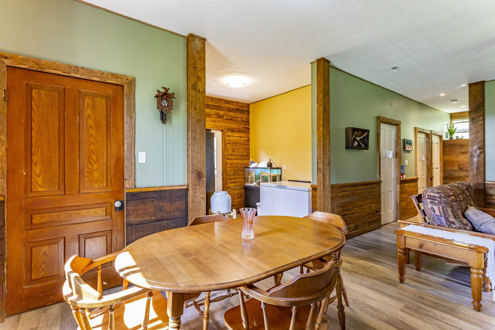 151 Simpson St_24.jpg