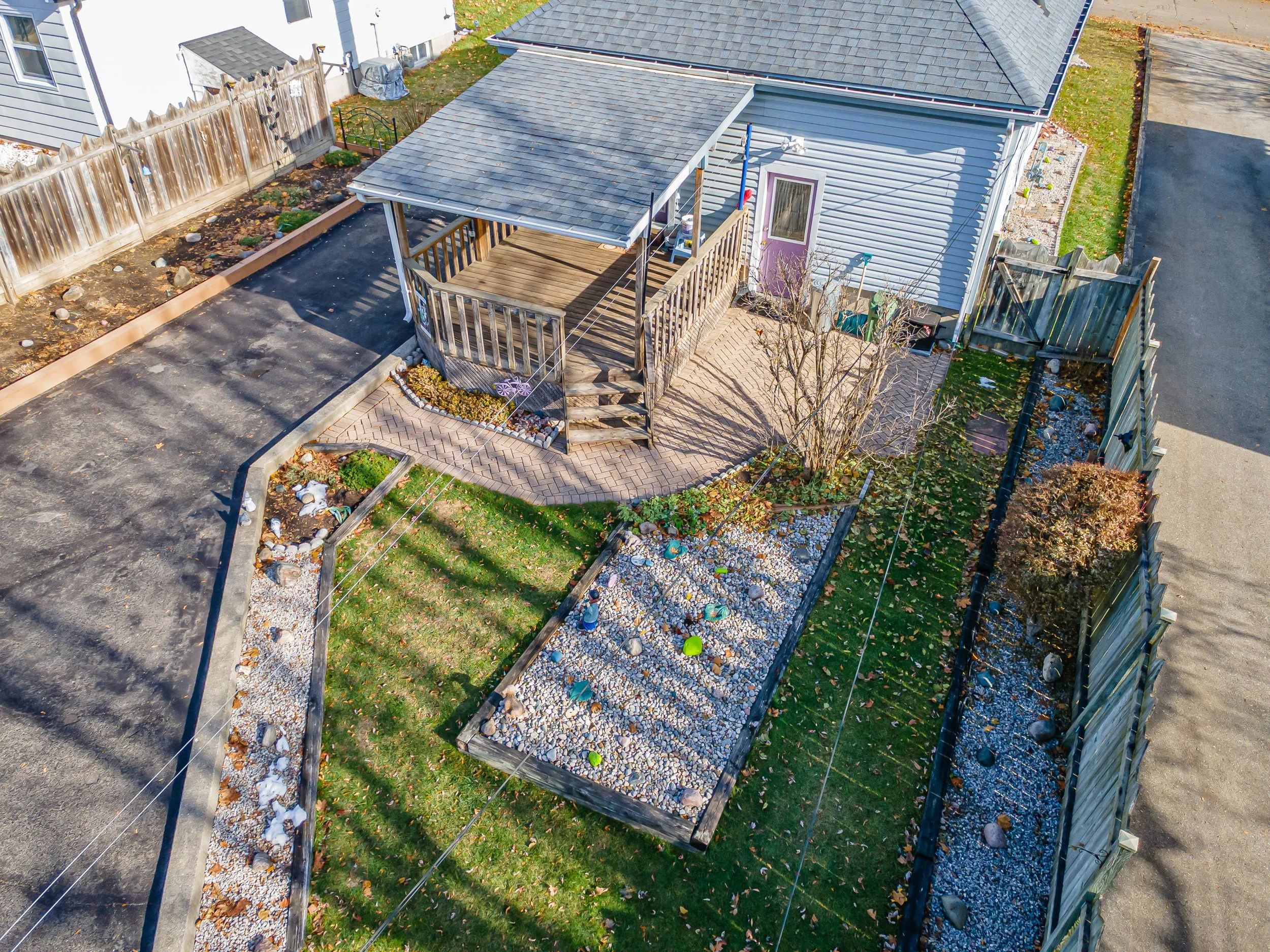 256 Short Ave Reshoot-26.jpg