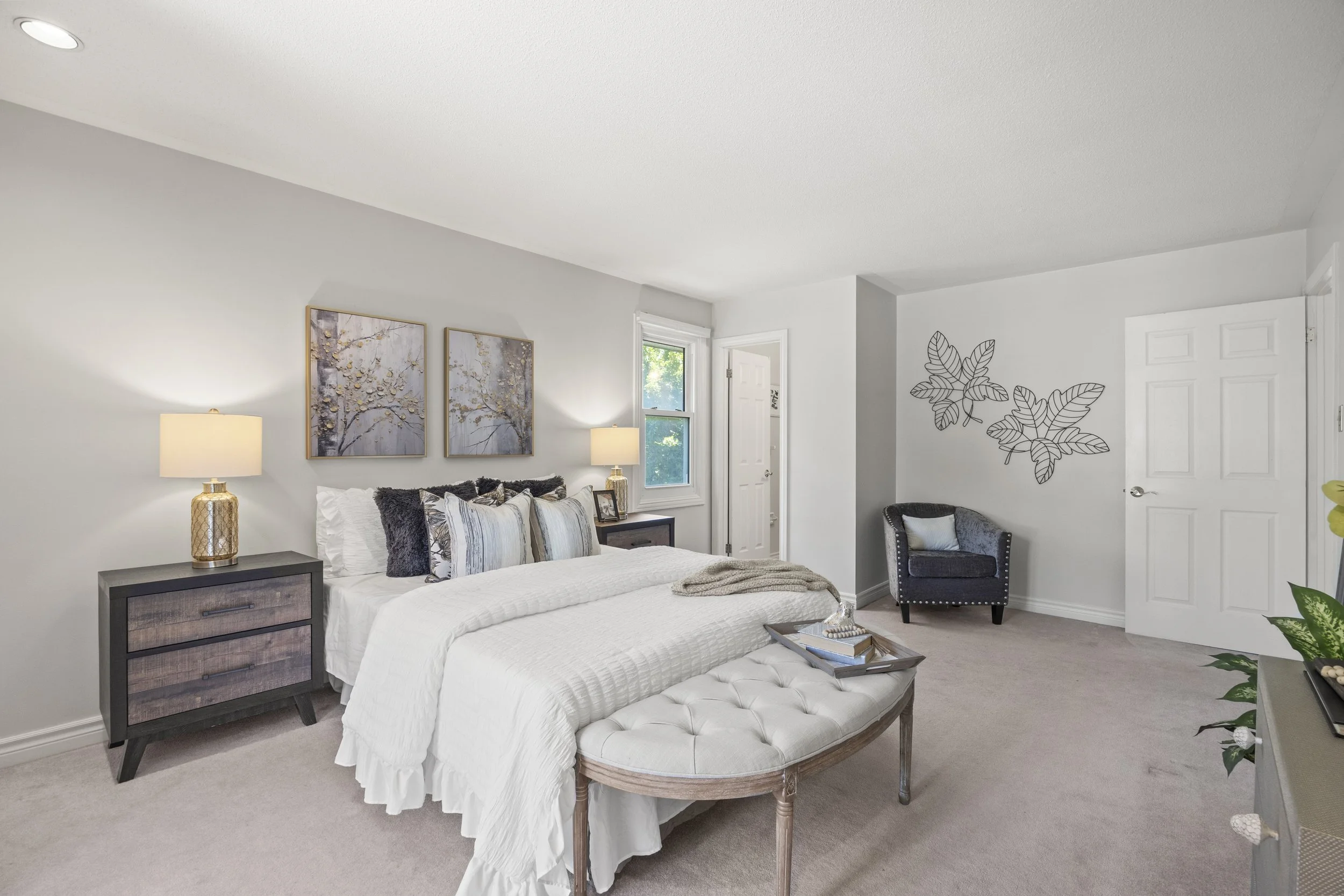 923 Farnham Rd -28.JPG