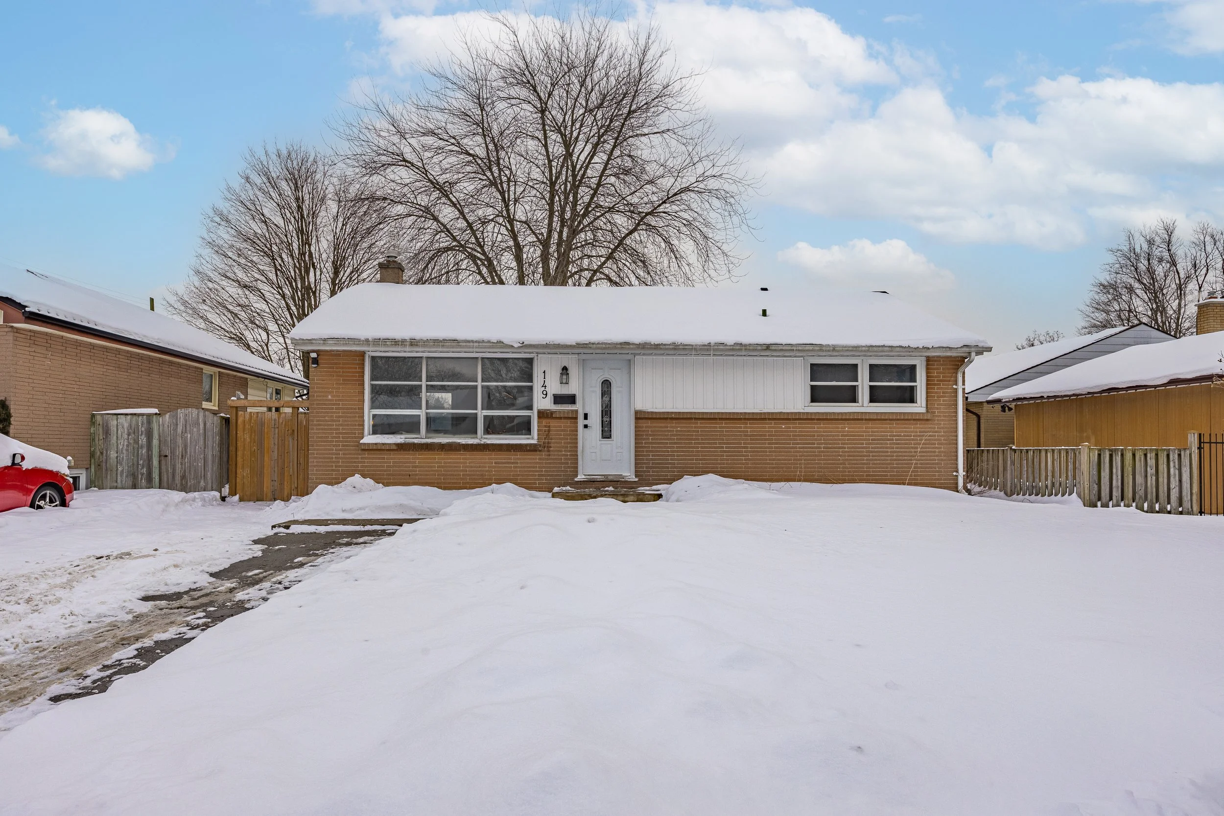 149 Jasper Cres -04.jpg