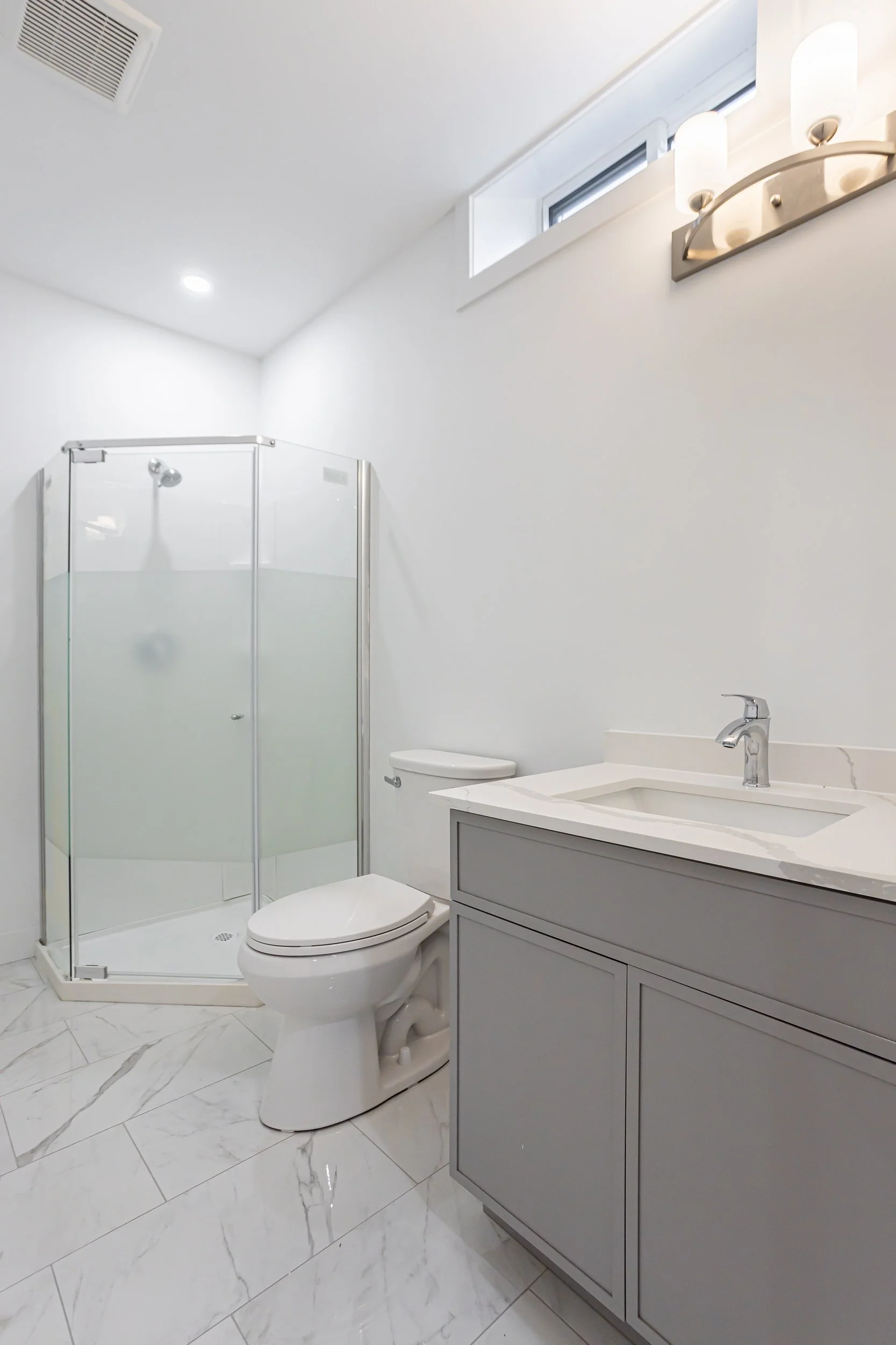 22664 Queens Line-30.jpg