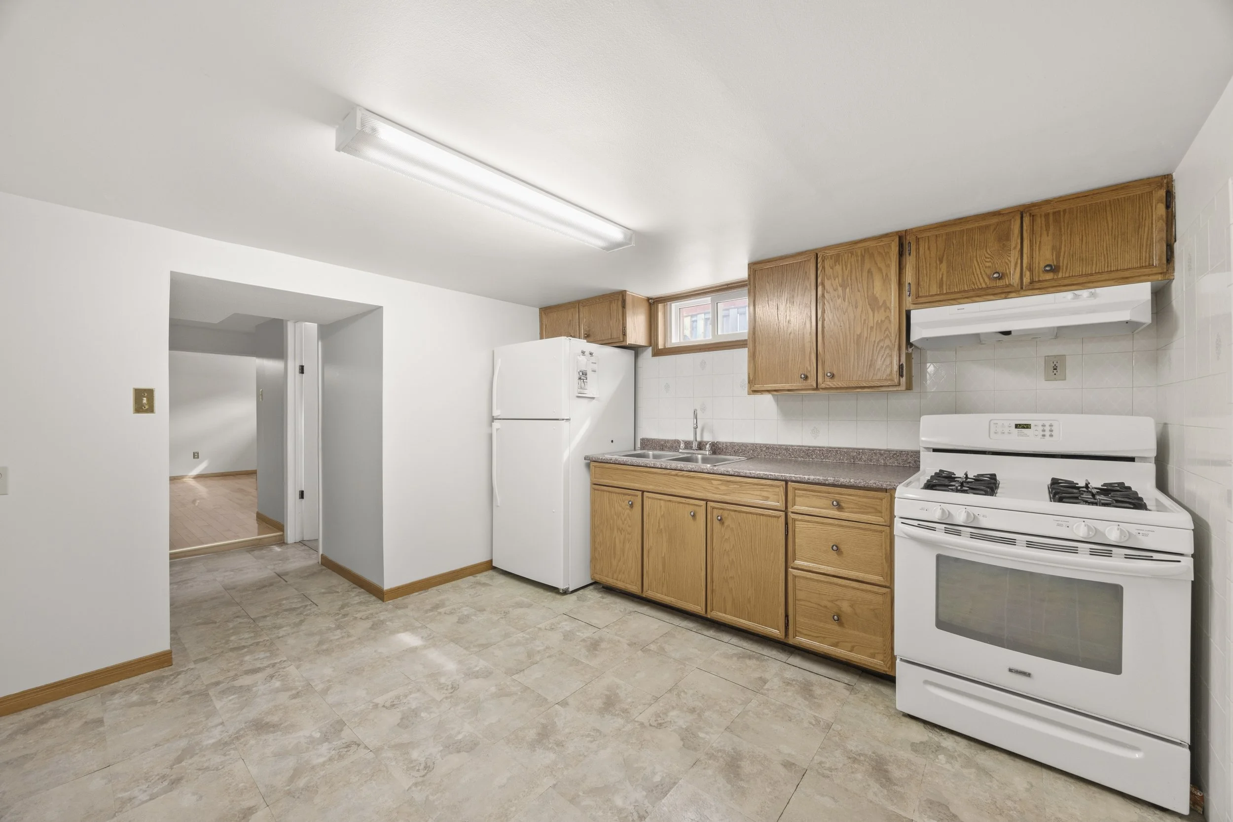 25 Noel Ave -32.JPG
