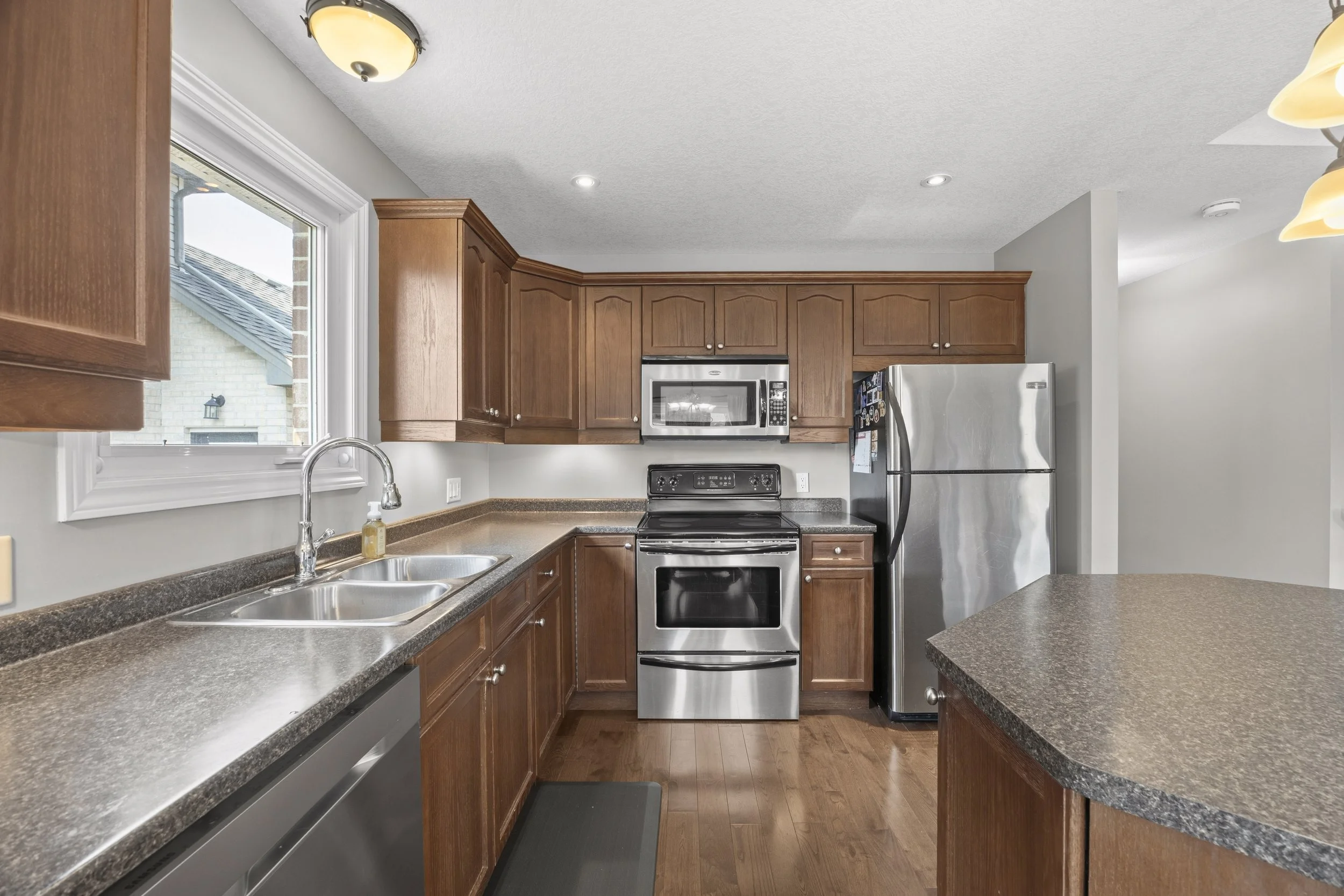 131 Deborah Dr -16.JPG