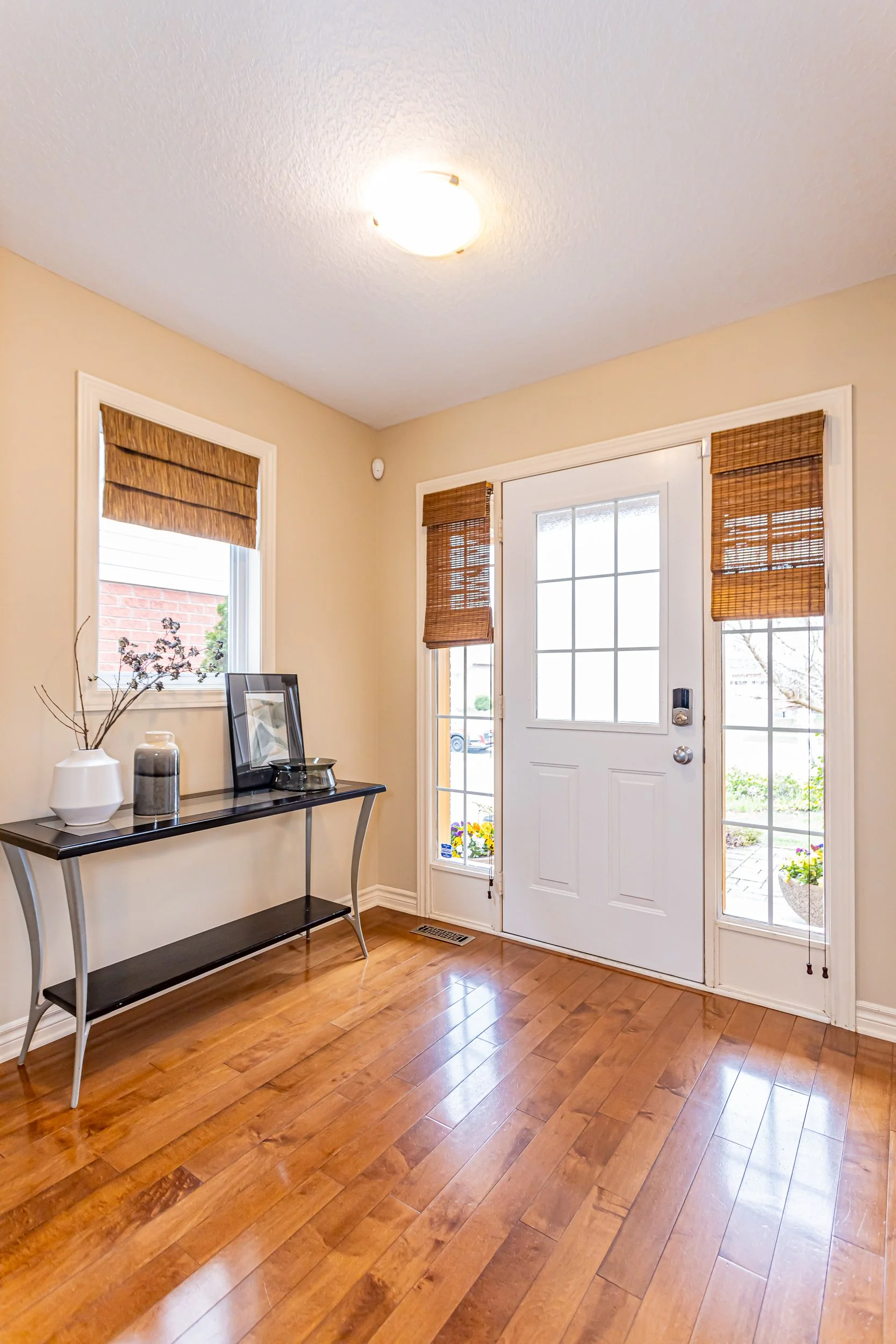 1822 Gough Ave-5.jpg