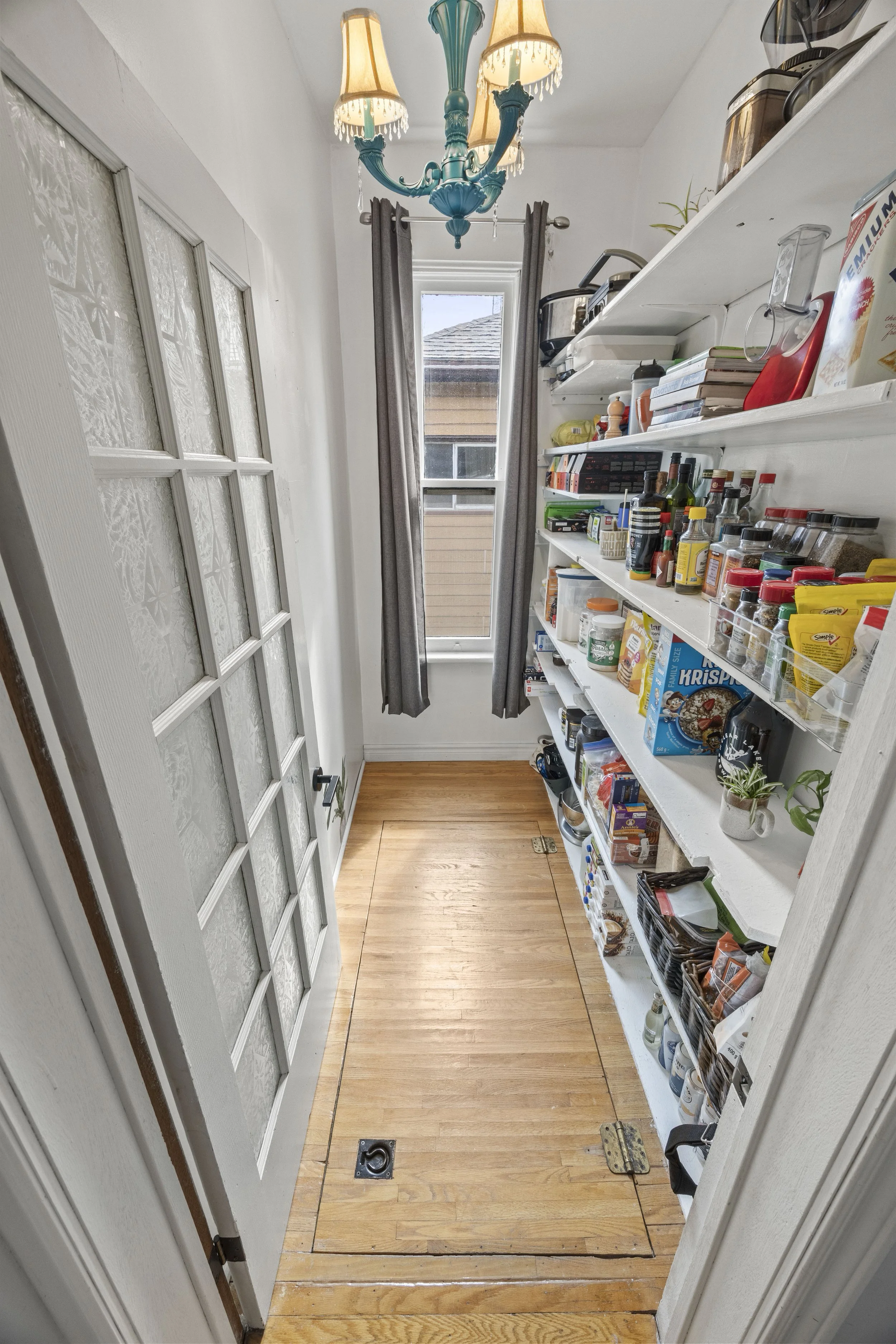 154 Colborne St -29.JPG