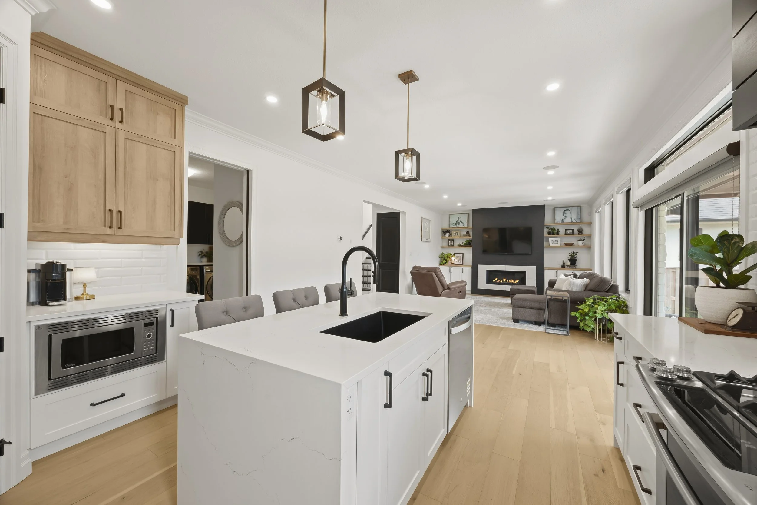 8 Oscar David Crt -14.JPG