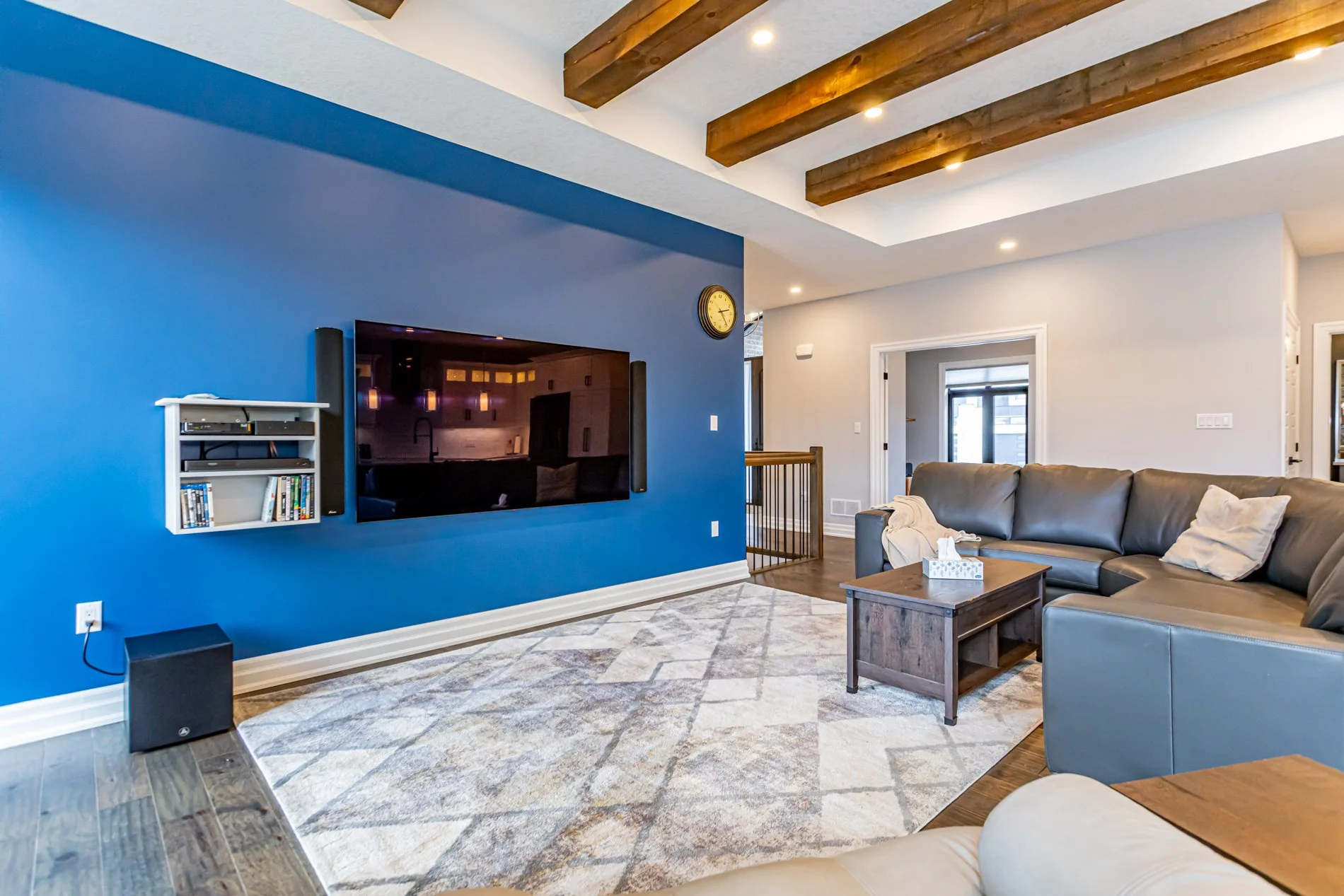 238-9861 Glendon Dr-10.jpg