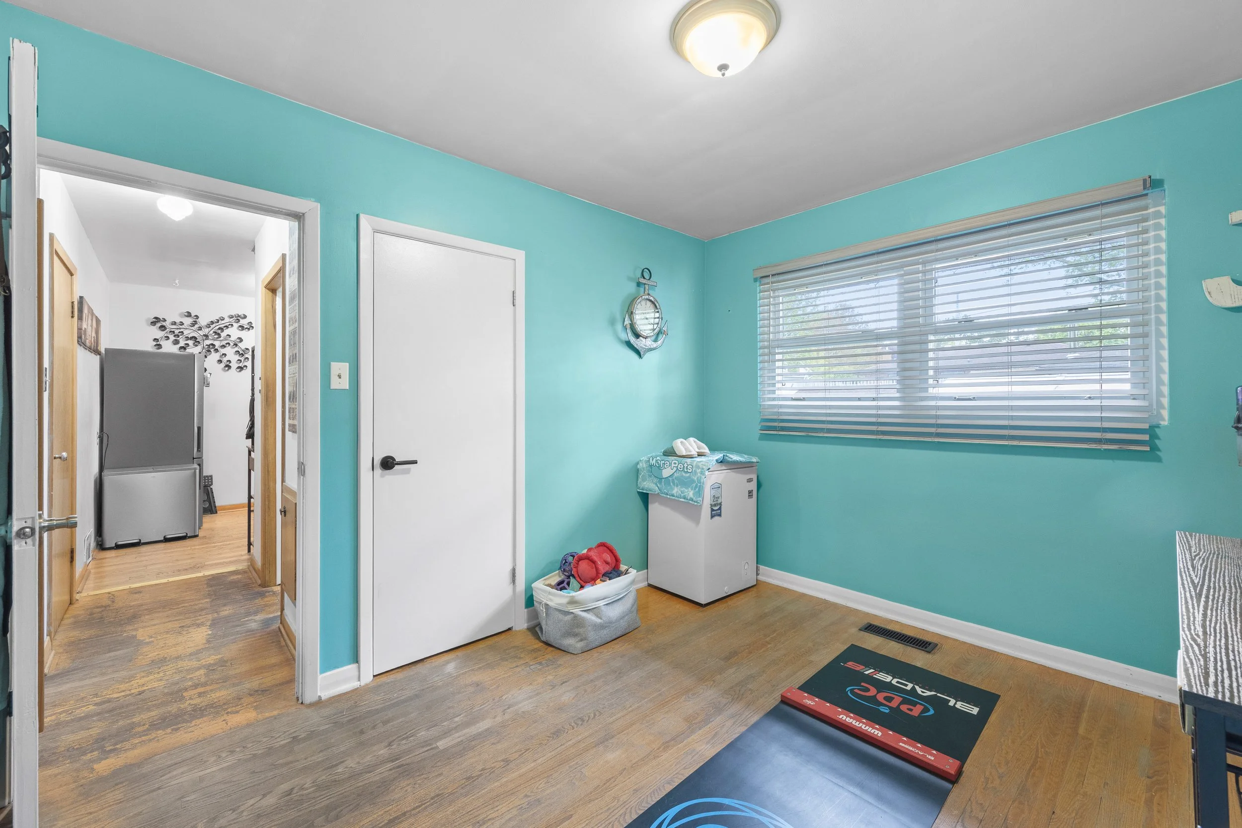 58 Centre Cres-23.jpg