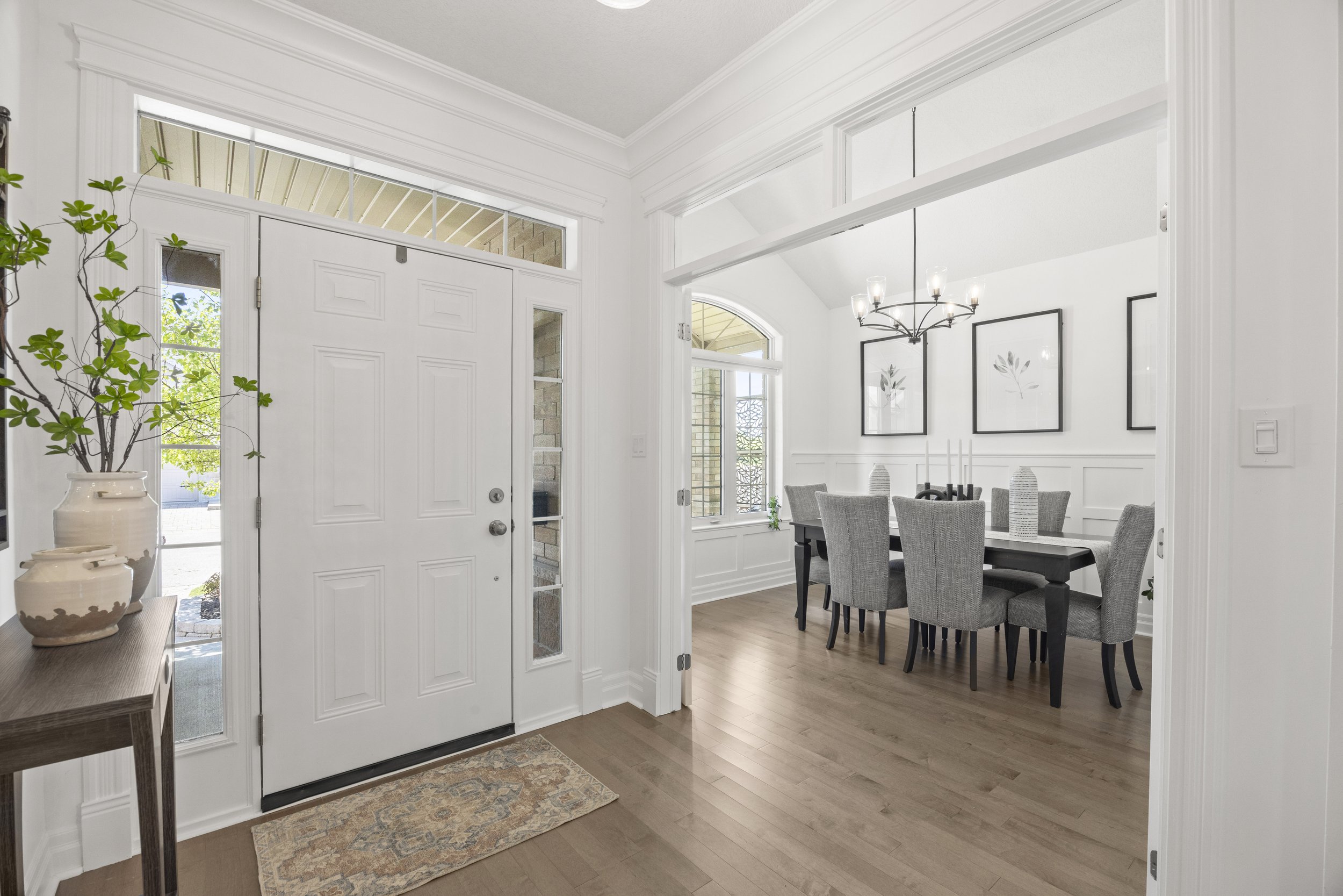10-2080 Beaverbrook Ave -09.JPG