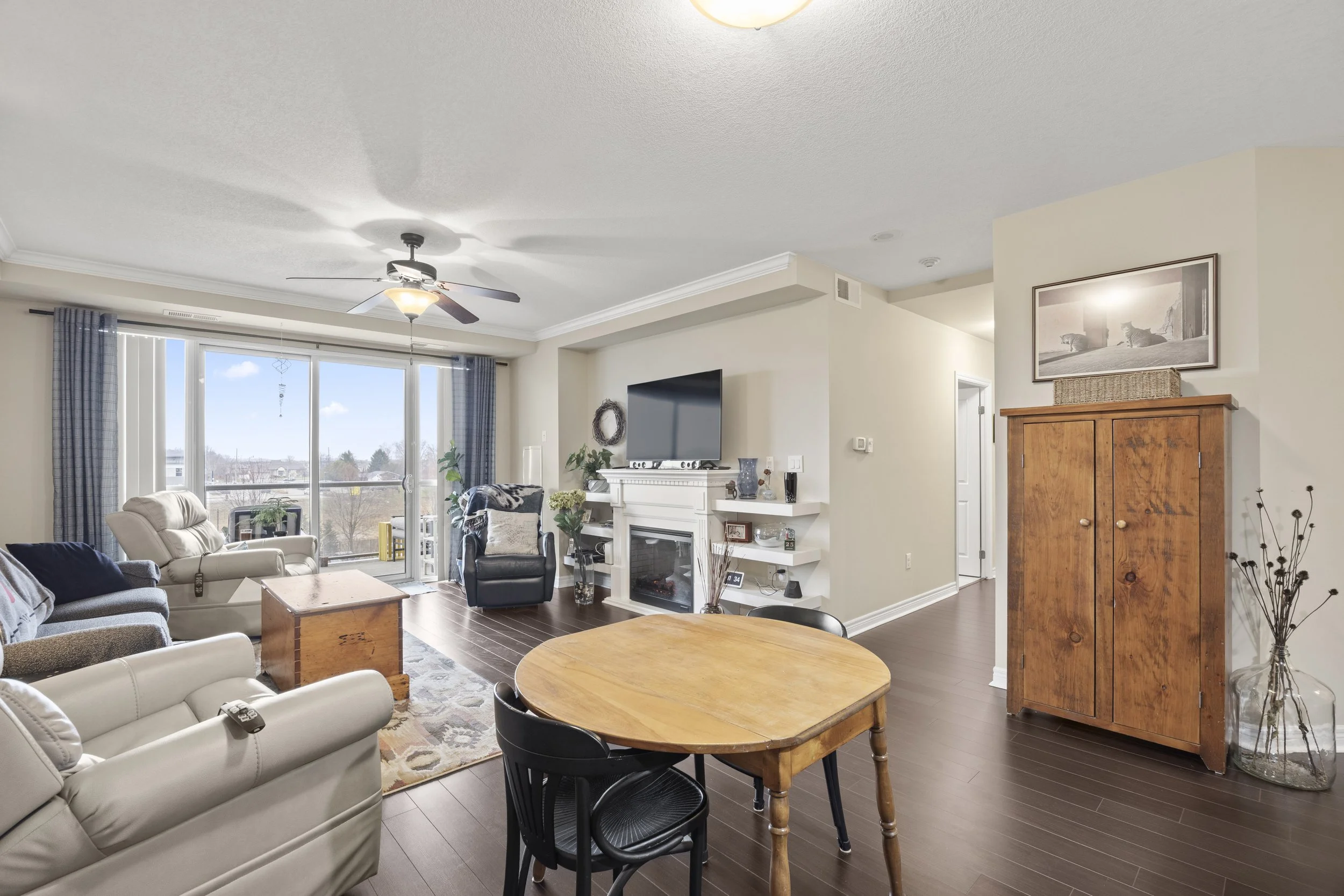 406-1030 Coronation Dr -15.JPG