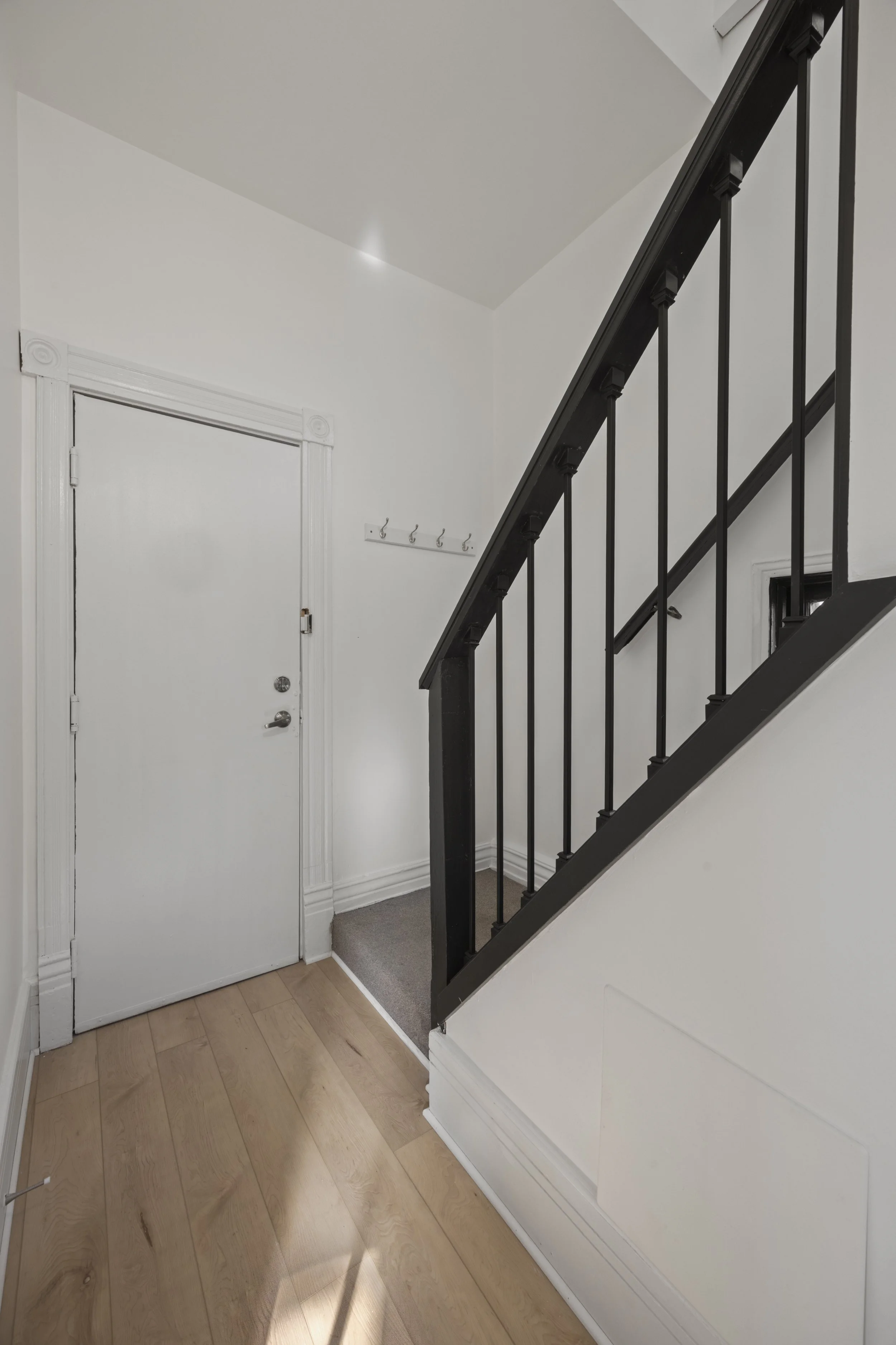 2-353 Central Ave -19.JPG