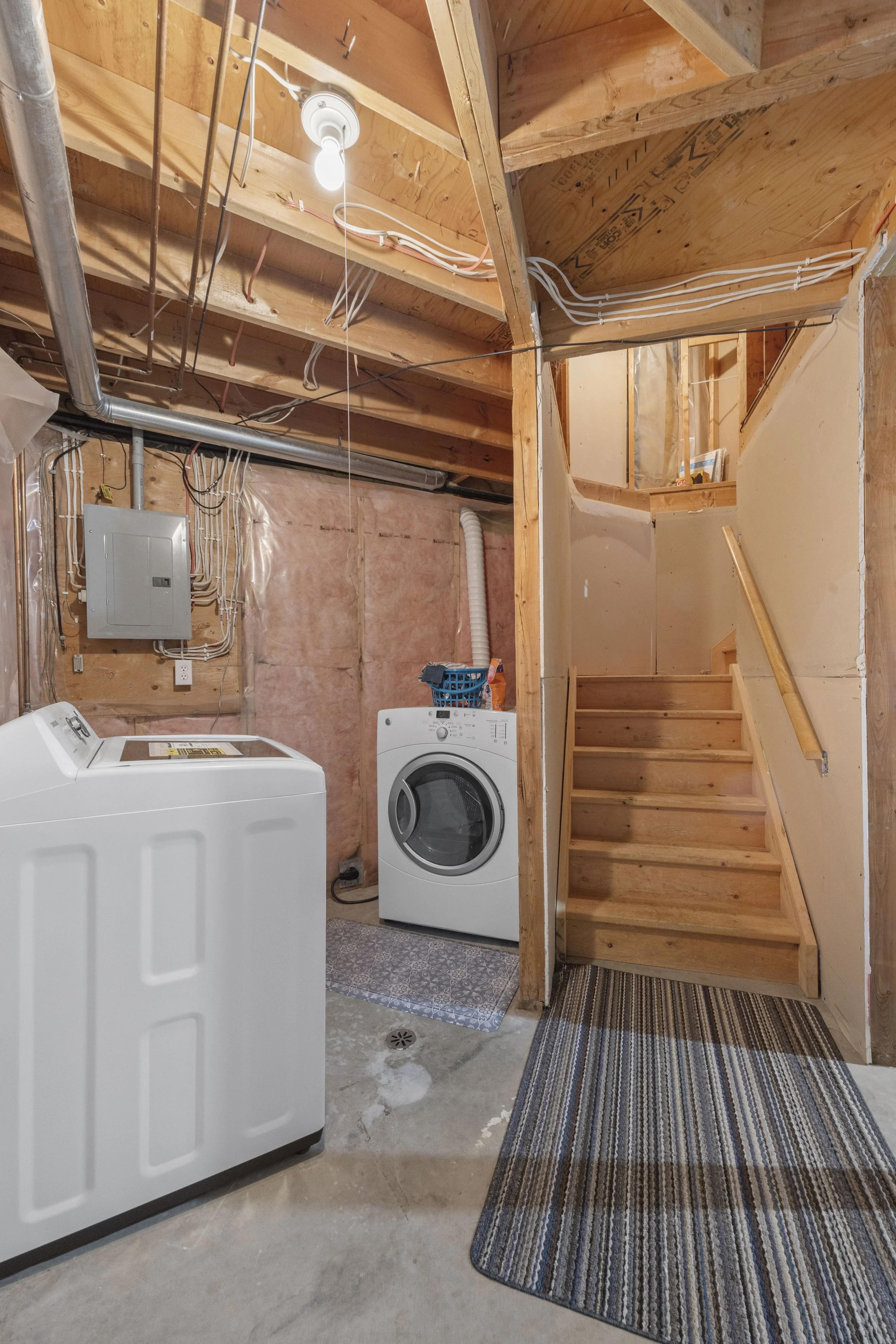 943 Thistledown Way -32.JPG