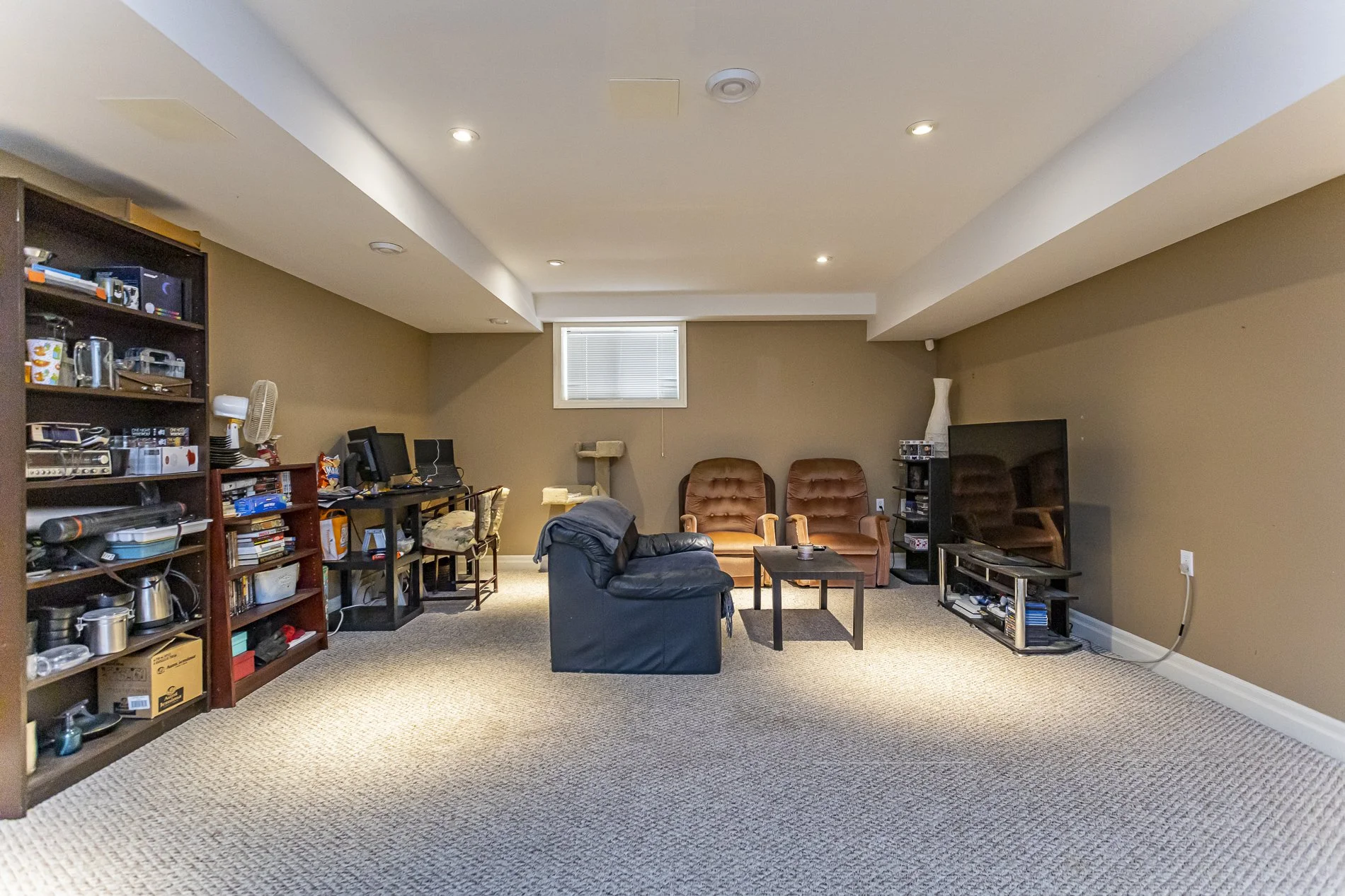 46-124 N Centre Rd_37.jpg