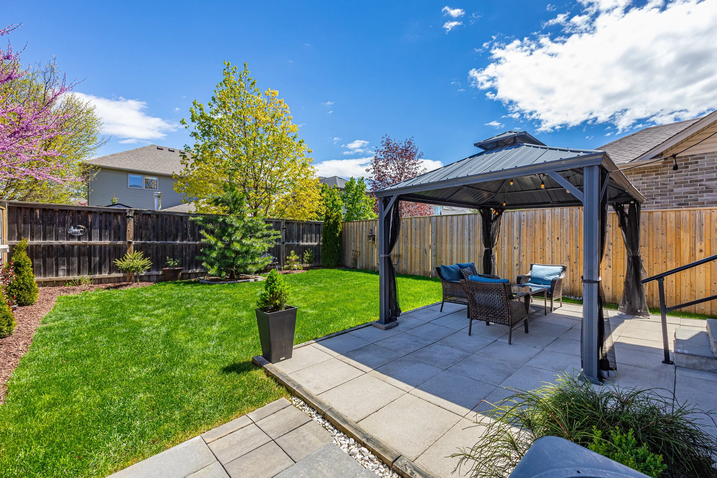 1727 Valhalla St -44.jpg