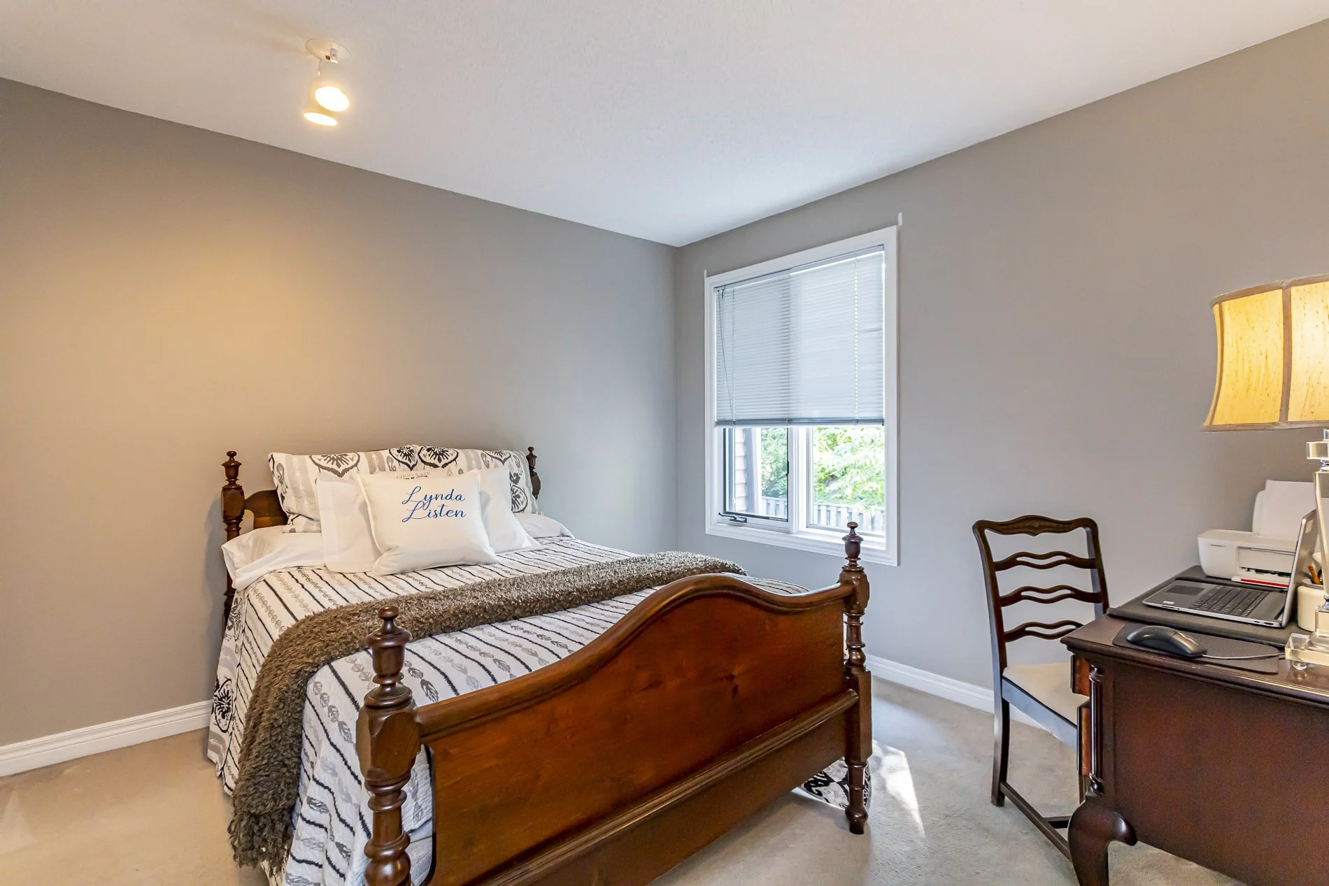 4-499 Teeple Terrace_27.jpg