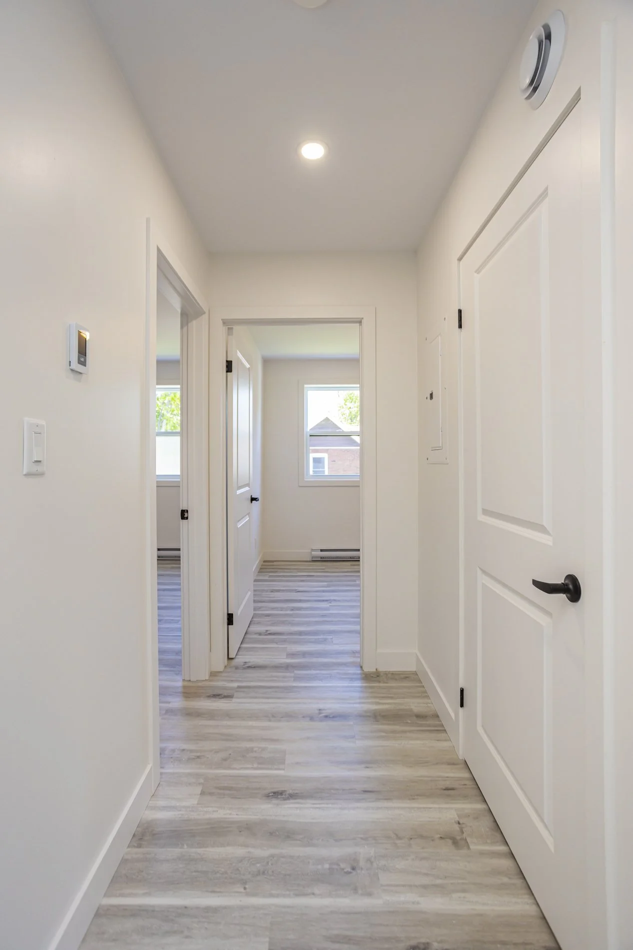 285 William St - Unit 4_08.JPG