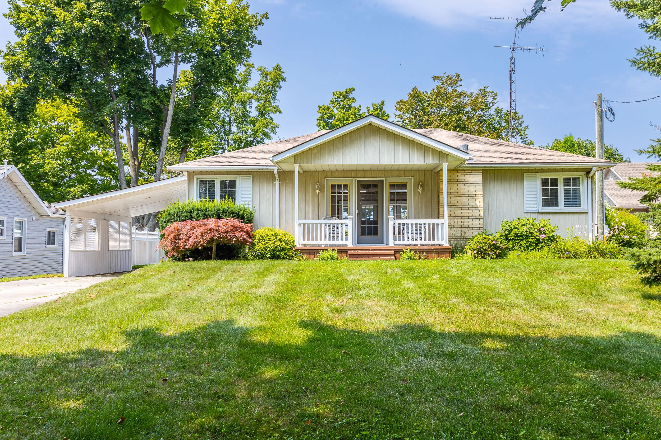 73157 Harris Ave-2.jpg