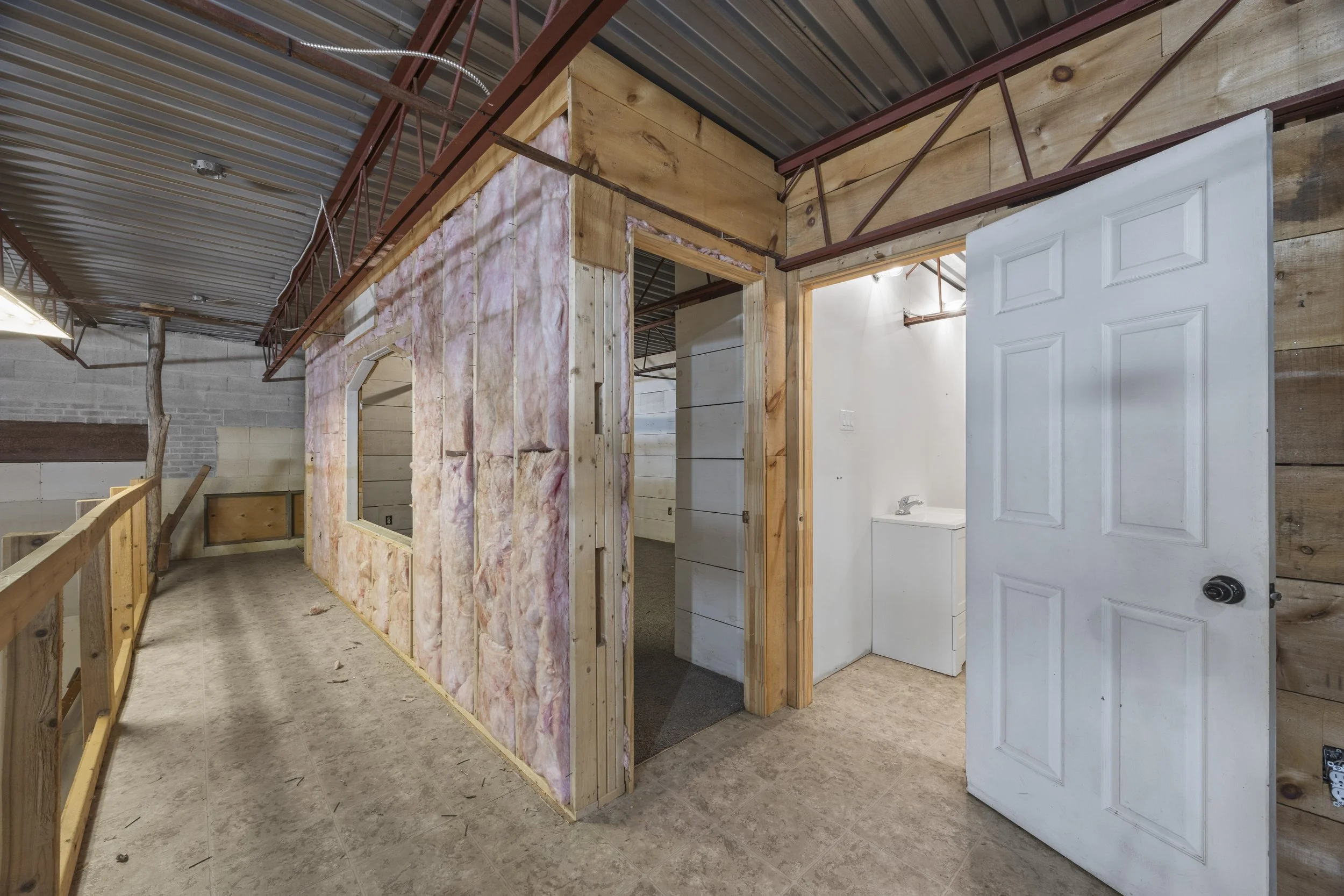 7024 Kilbourne Rd -23.JPG