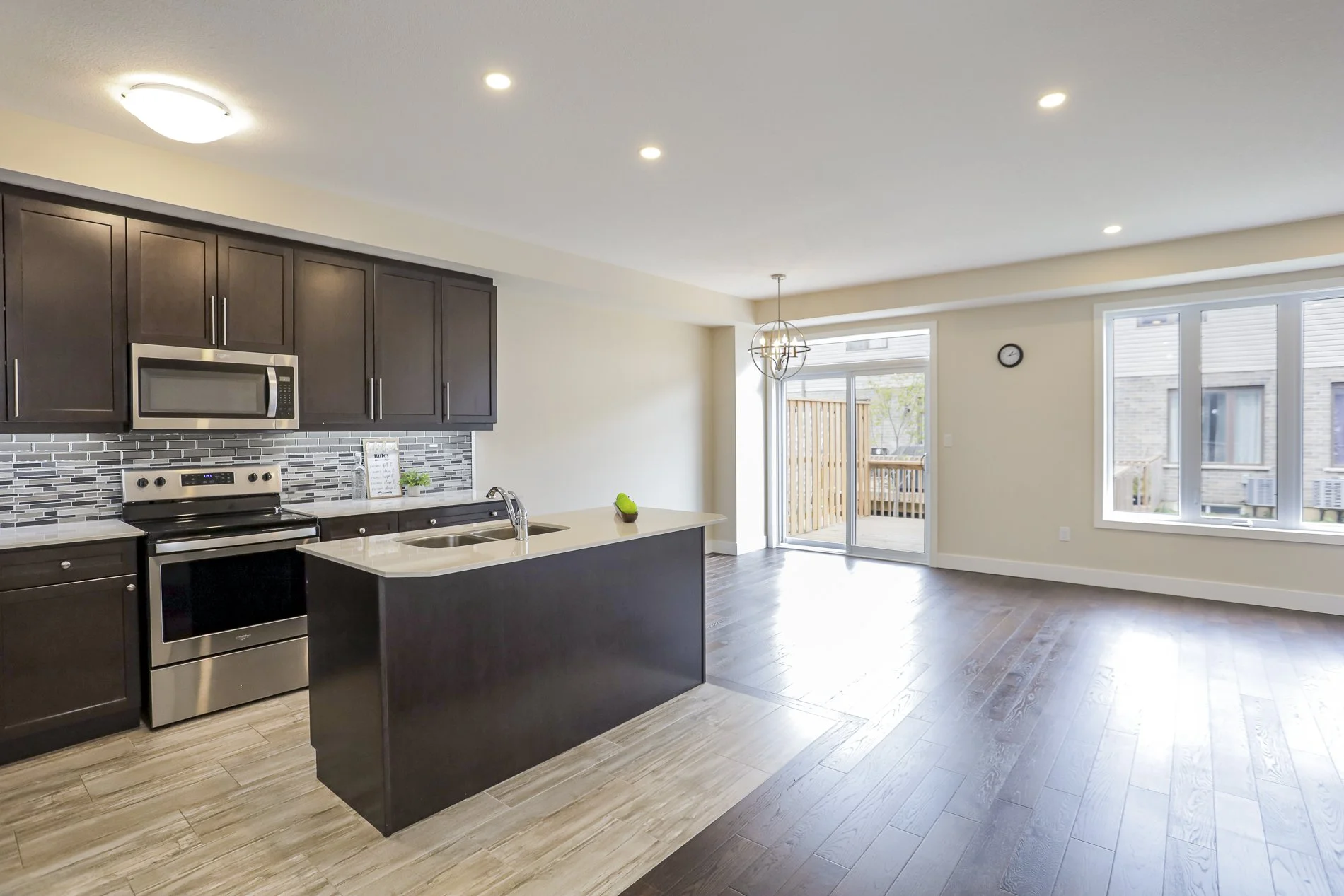 57-1960 Dalmagarry Rd_11.jpg