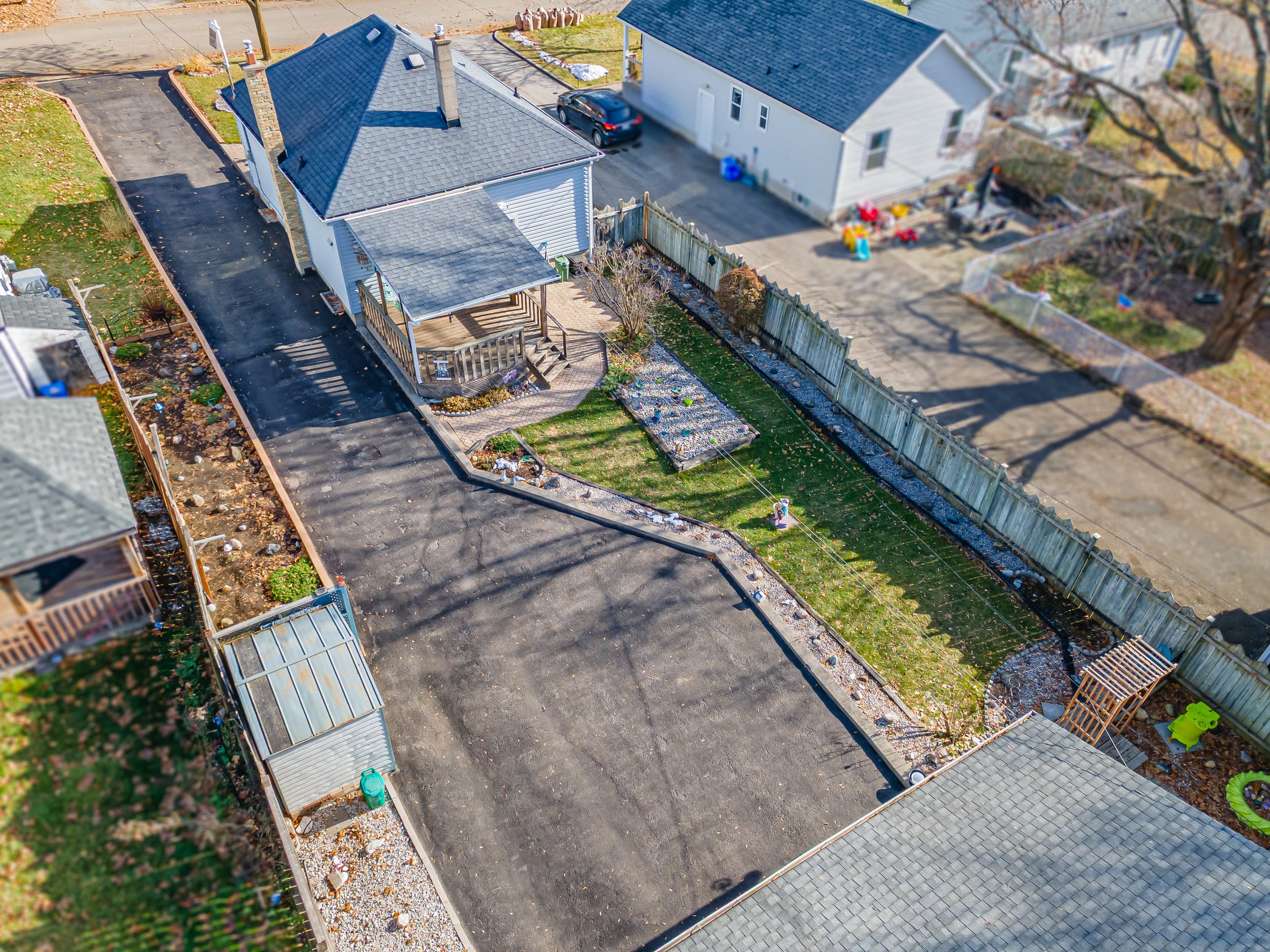 256 Short Ave Reshoot-25.jpg