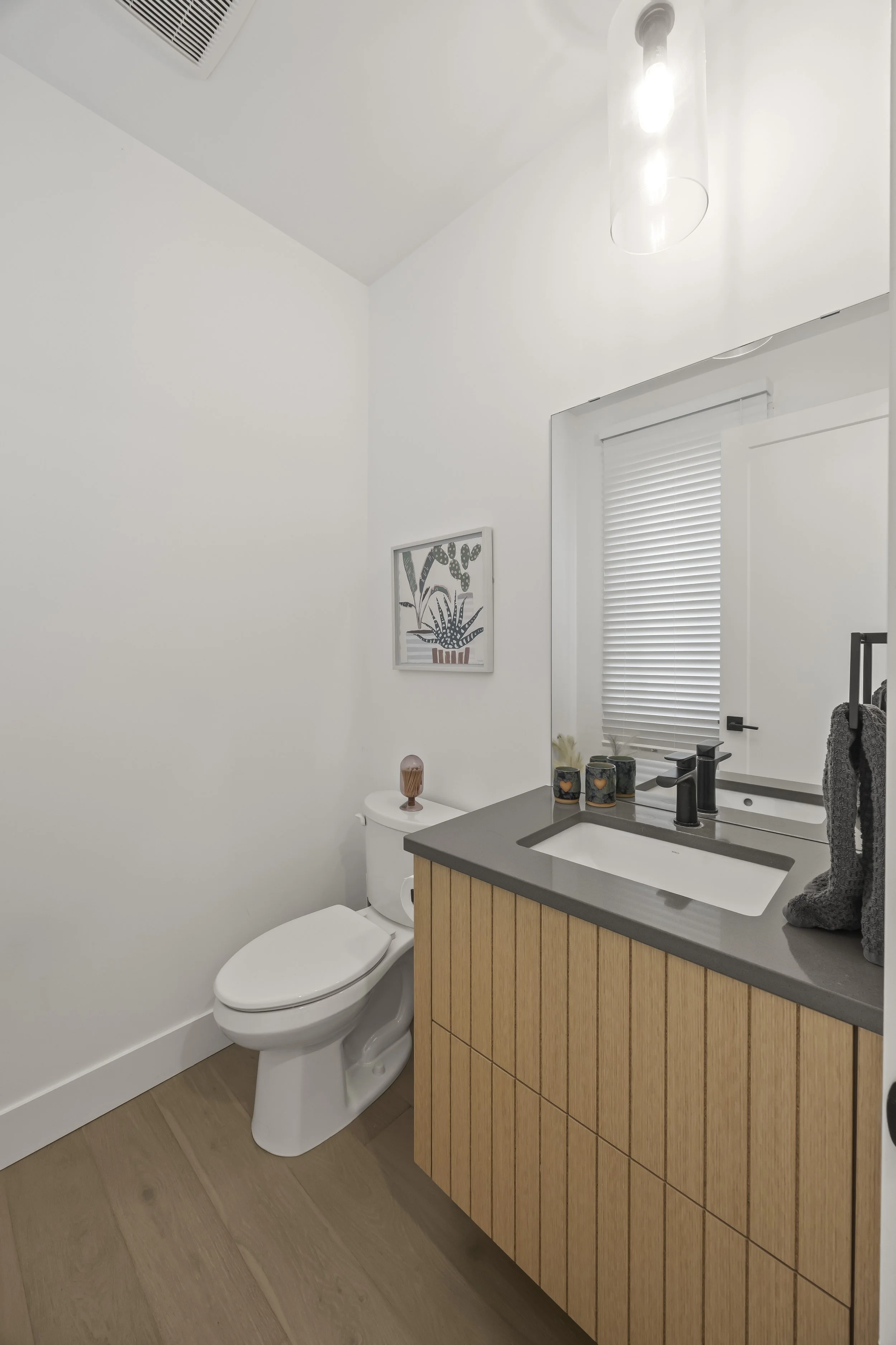 2258 Wickerson Rd -26.JPG