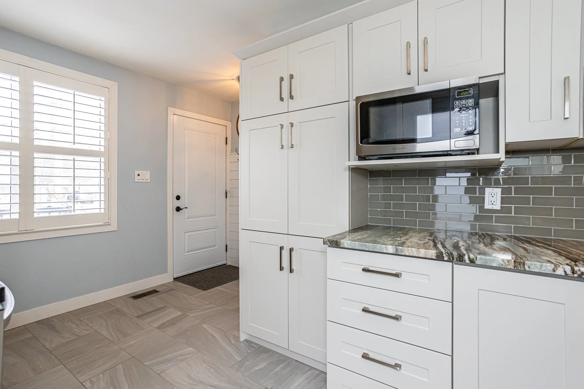 488 Central Ave-15.jpg