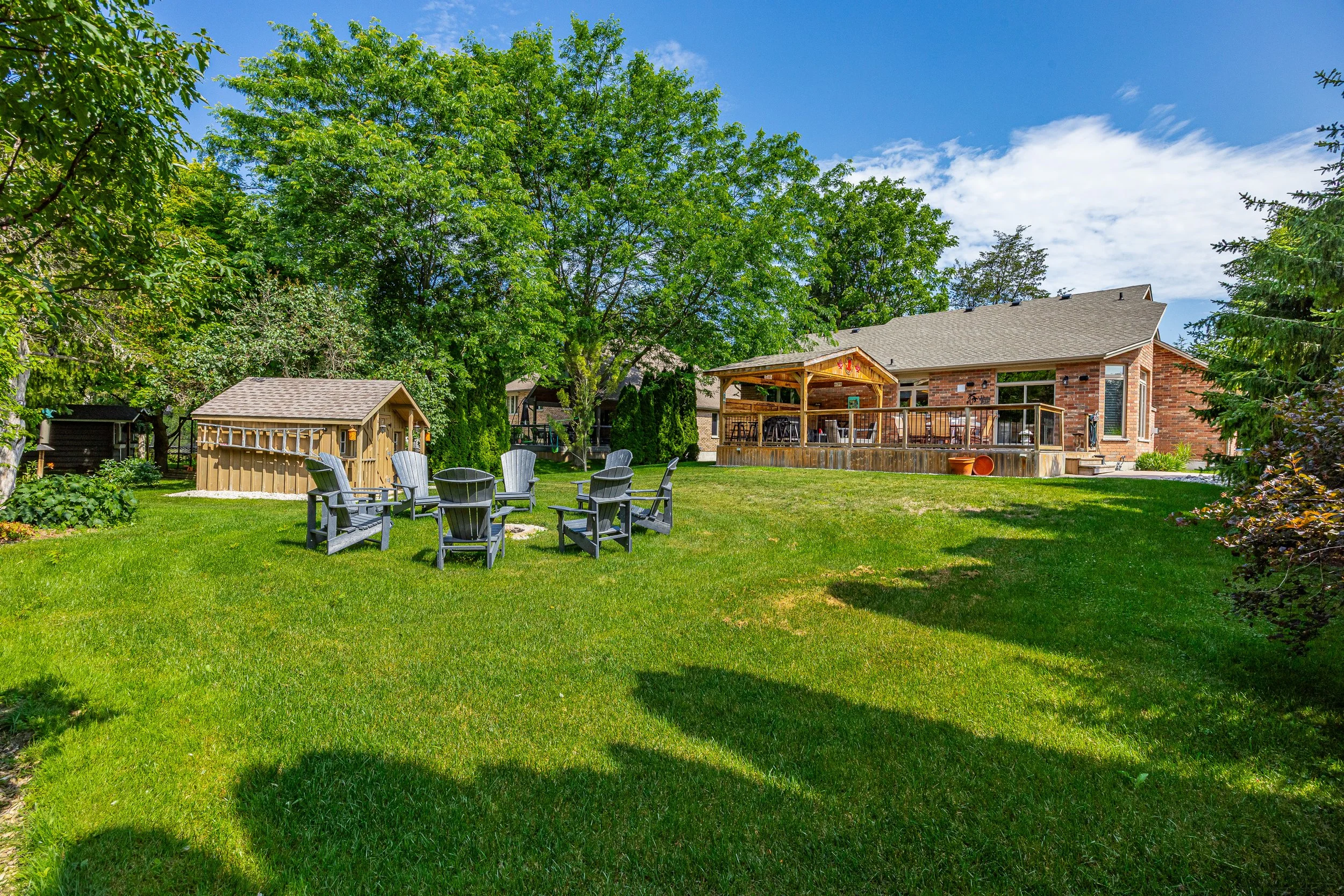 EXT UPDATE - 10159 Meadowlily Cres-21.jpg