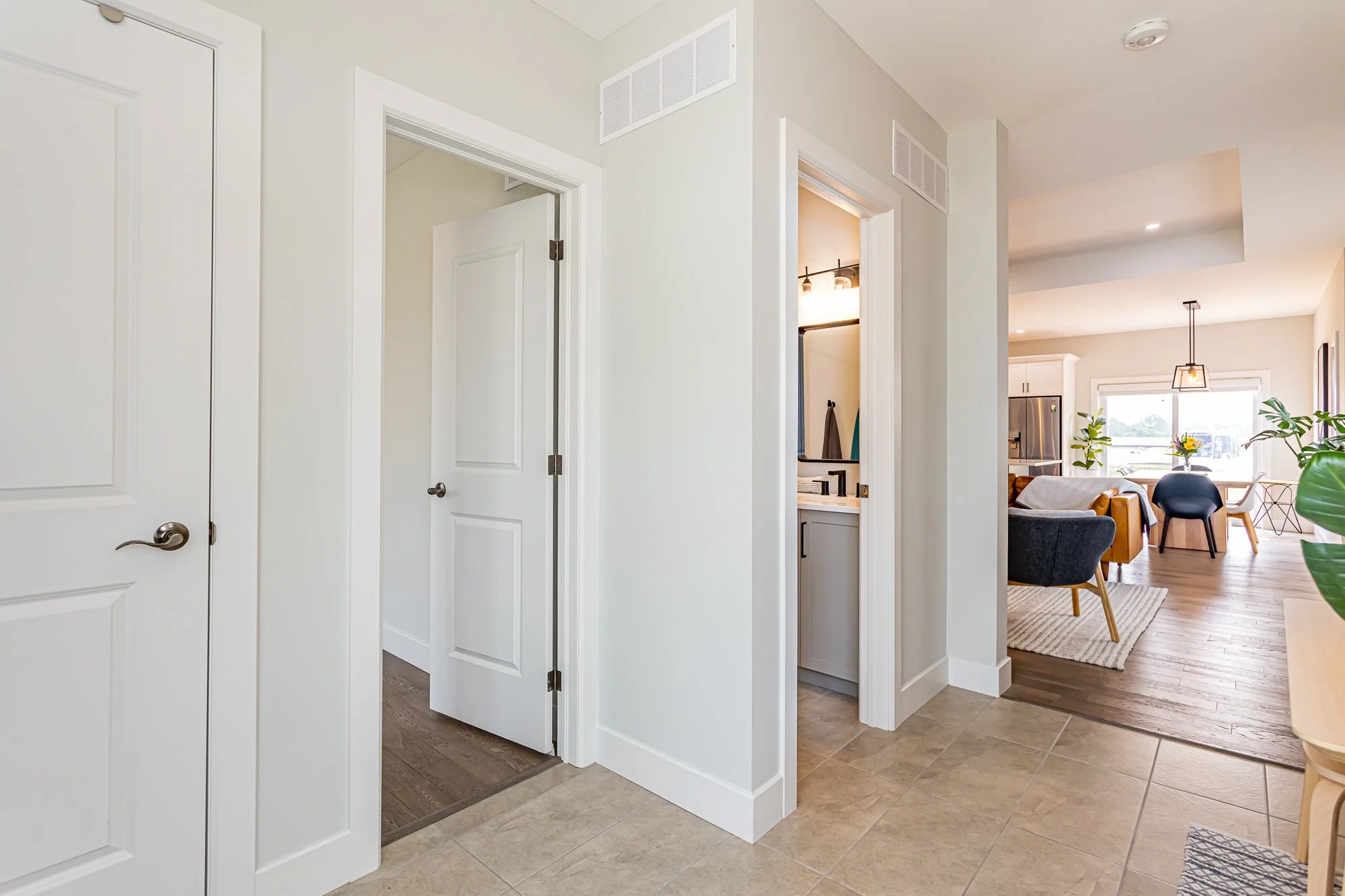 16 Tattersall Ln-9.jpg