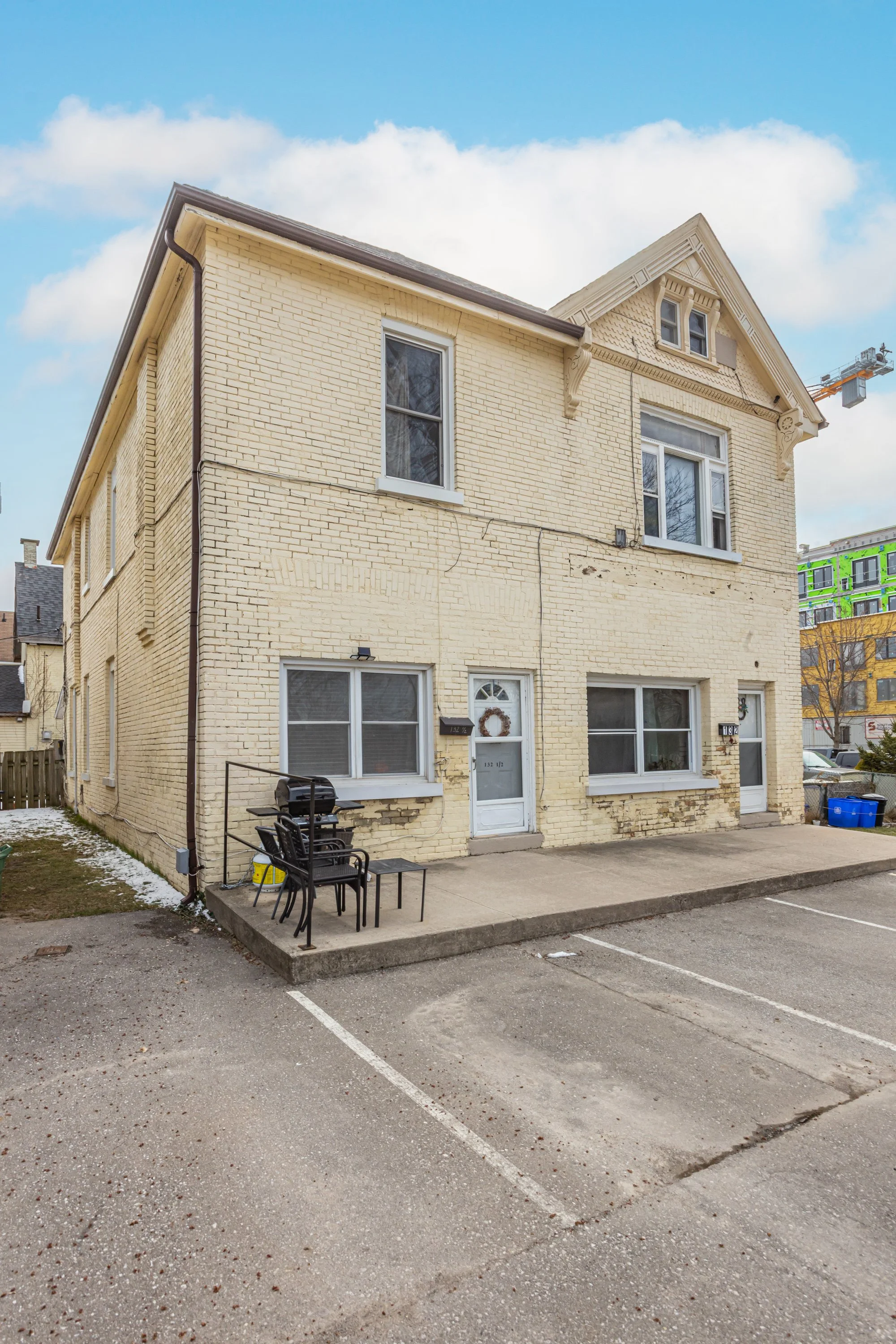 340 Hill St-4.jpg