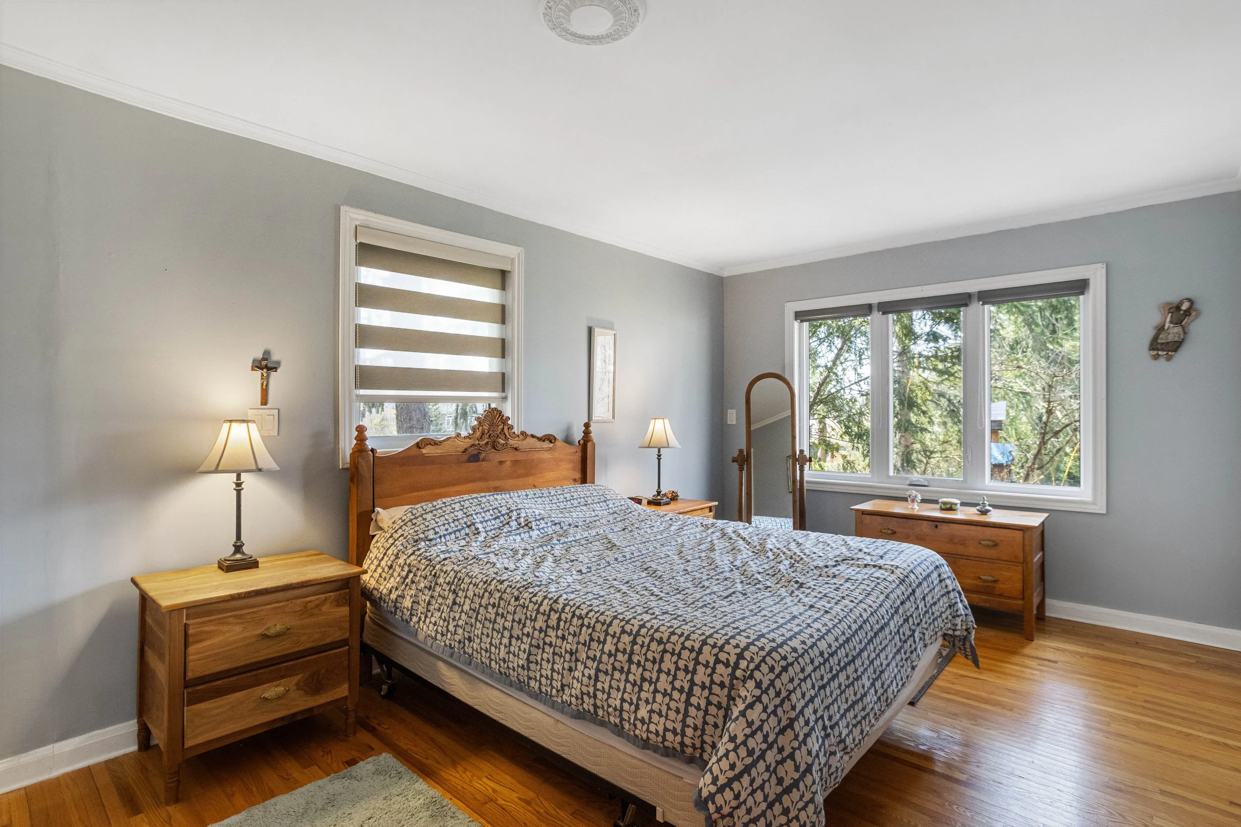 16 Crescent Ave (18).JPG