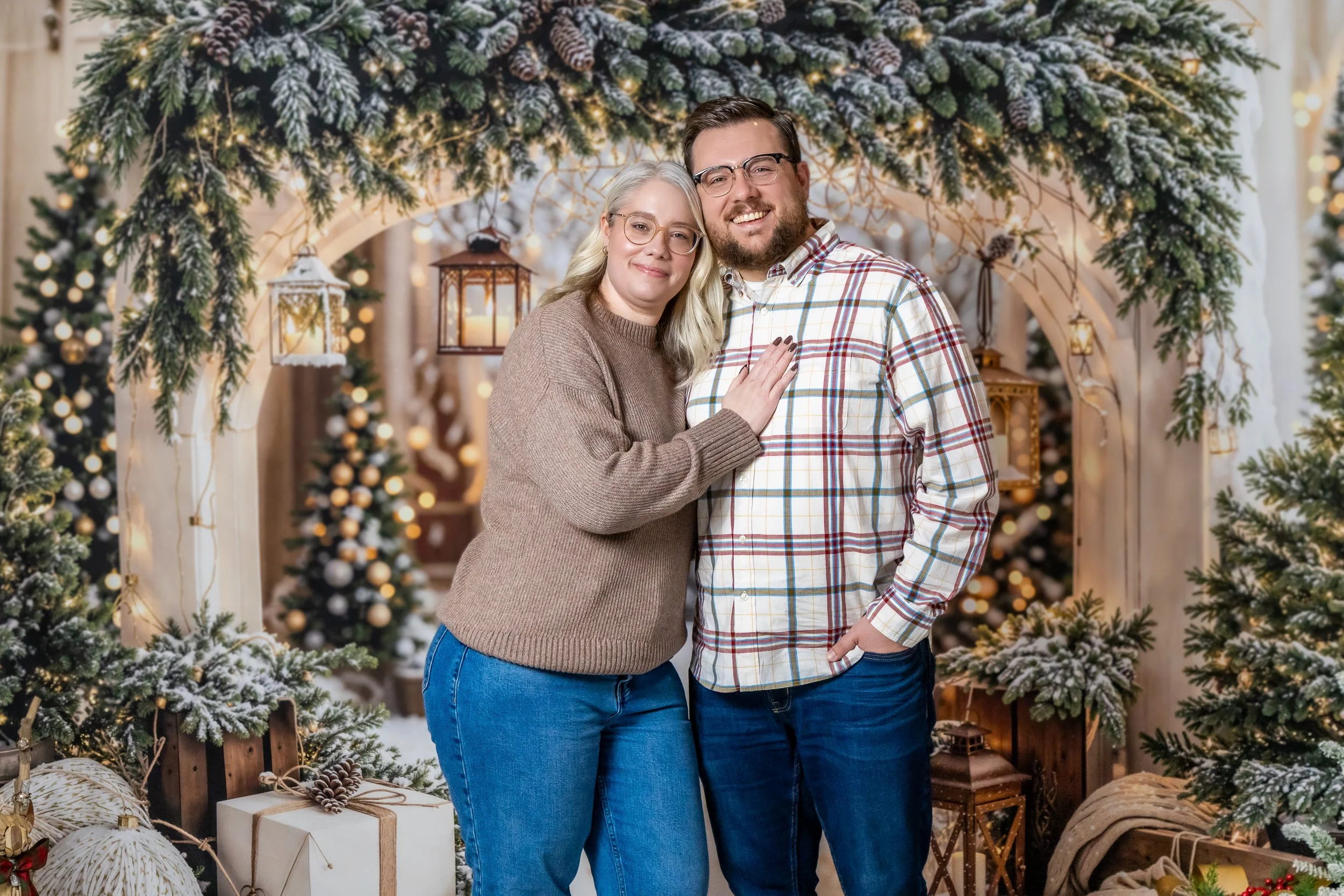 ChristmasMinis_NoraFamily_SOCIAL-14.jpg