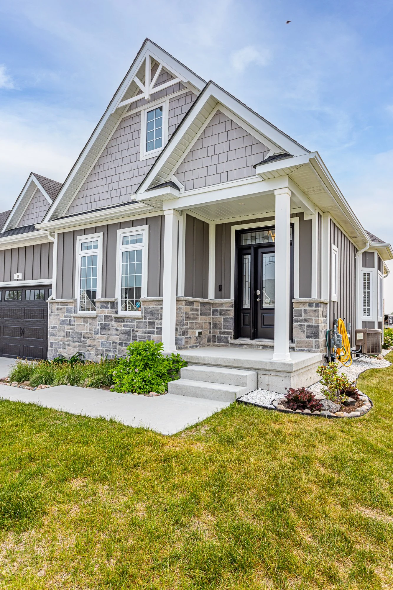 16 Tattersall Ln-5.jpg