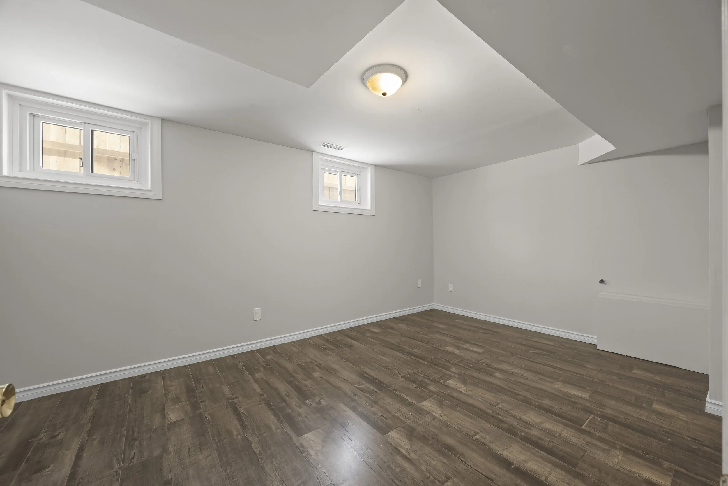 329 Thompson Rd -19.JPG