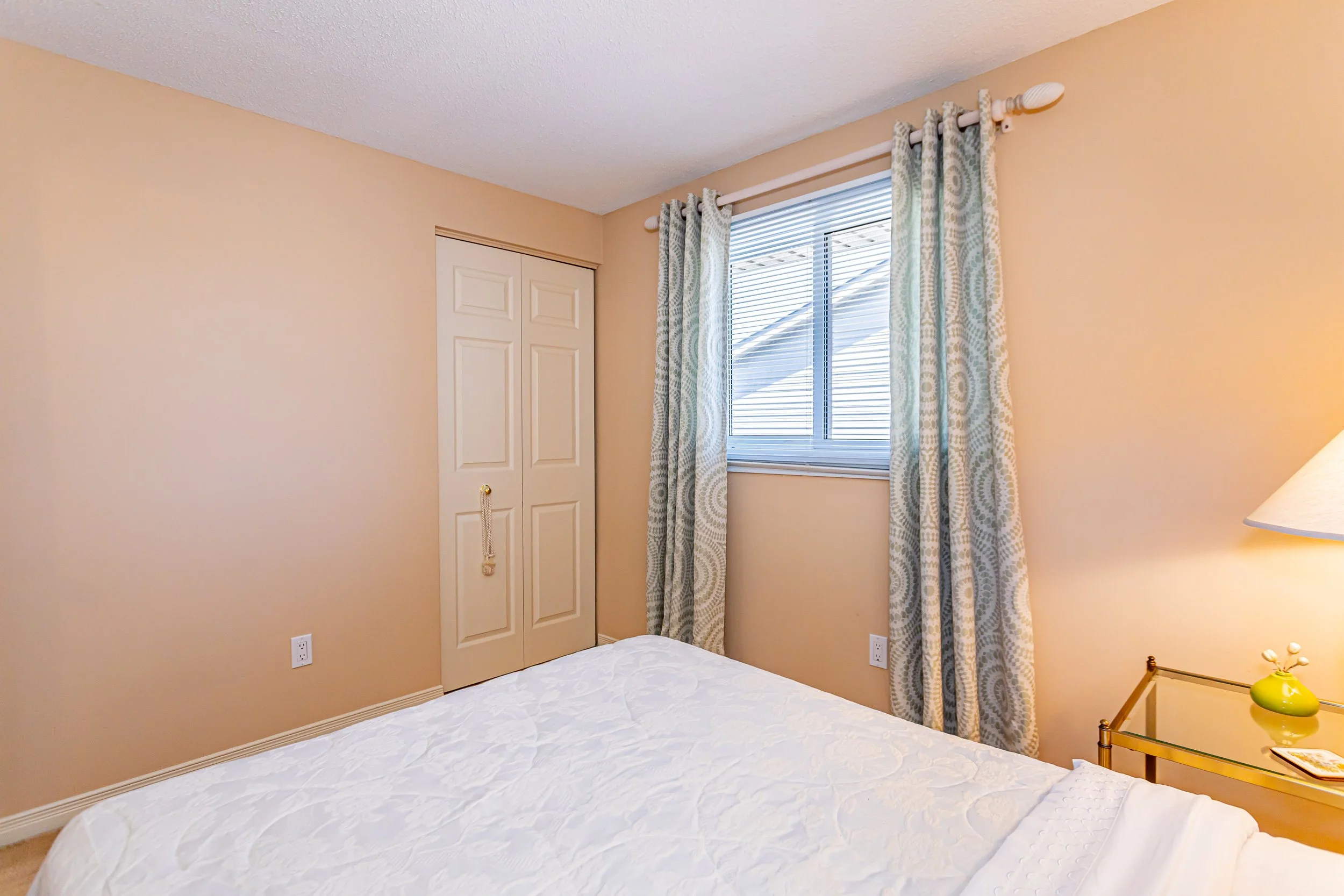 18-1845 Aldersbrook Rd-24.jpg