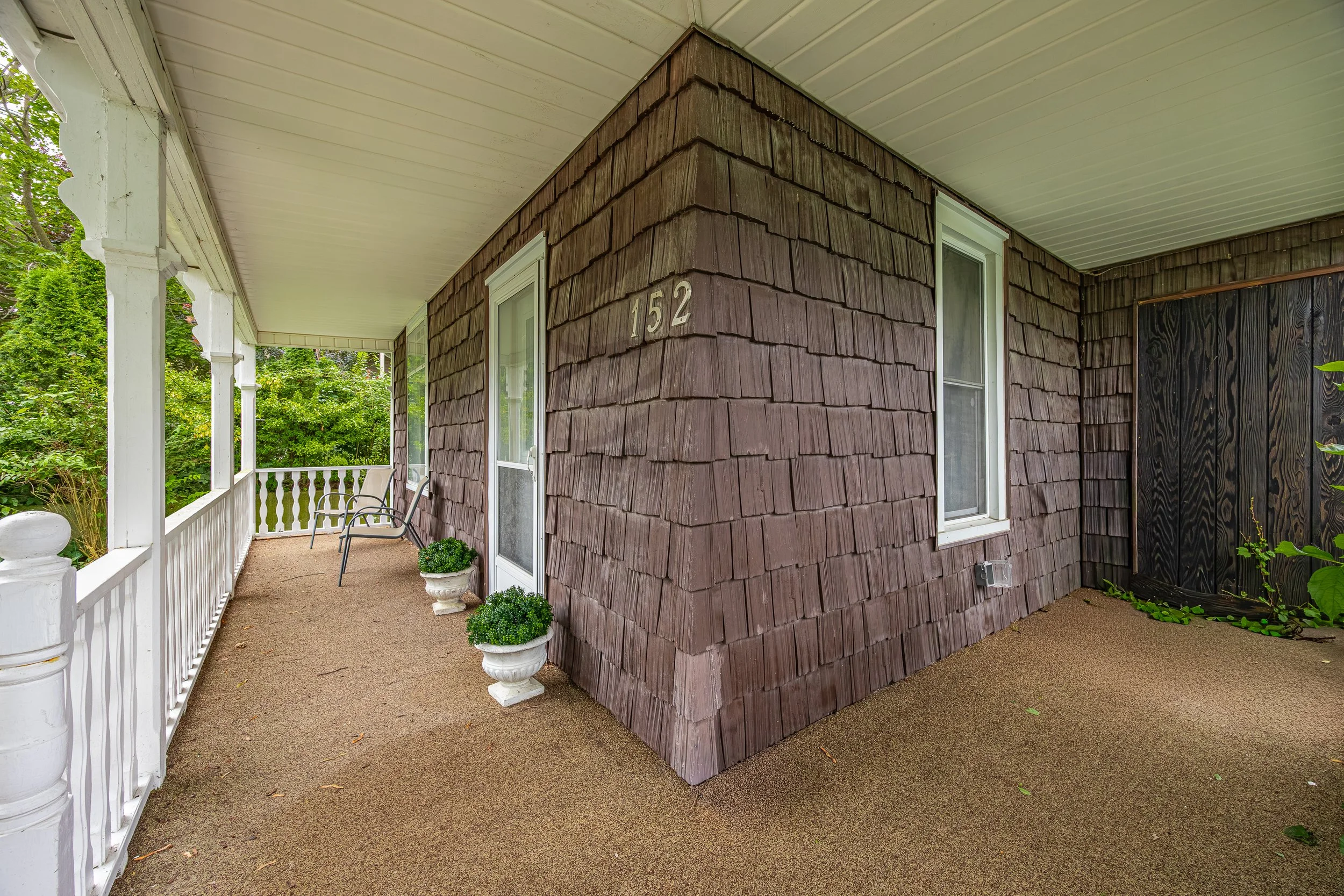 152 Wonham St S -05.jpg