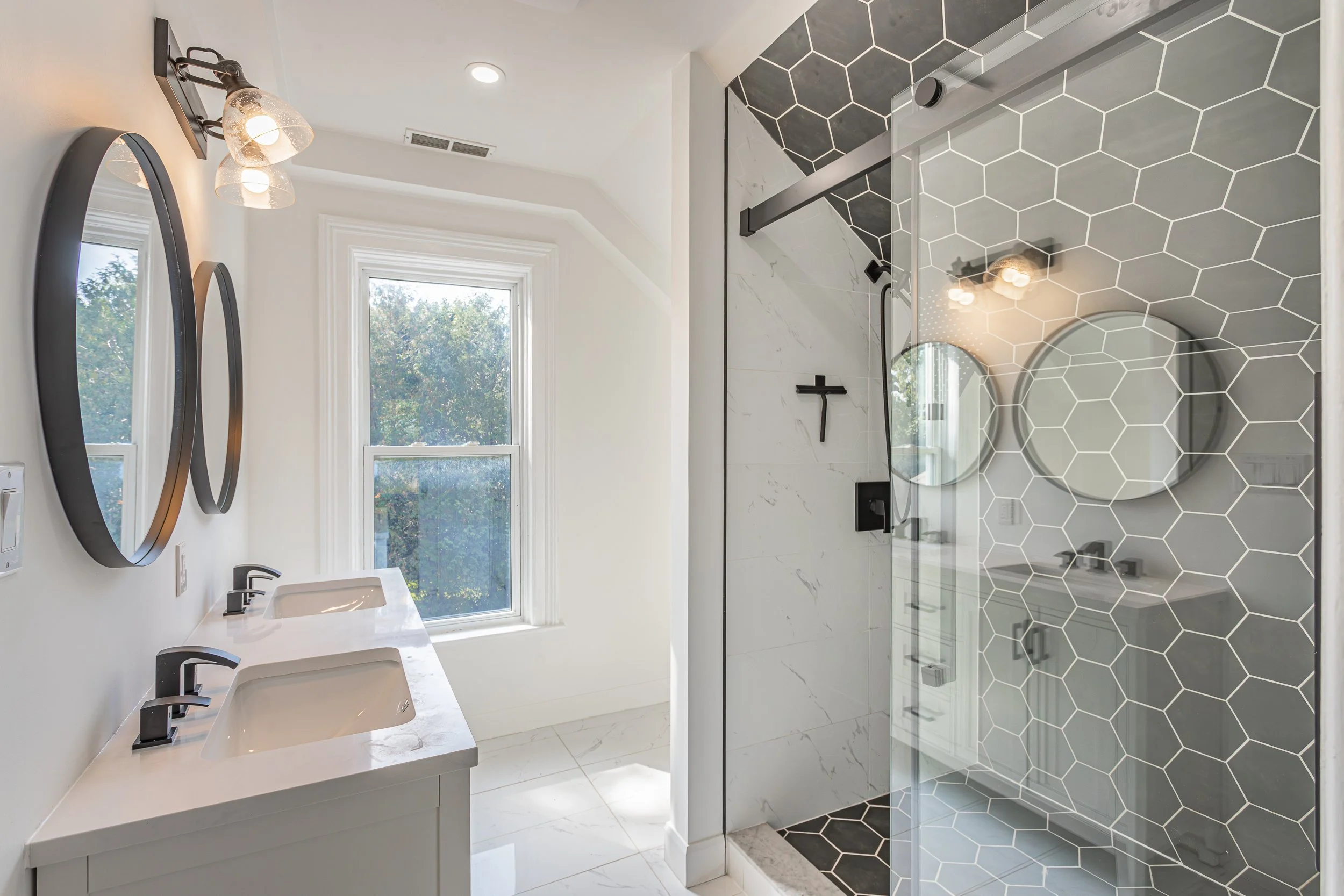 9398 Glendon Dr-27.jpg