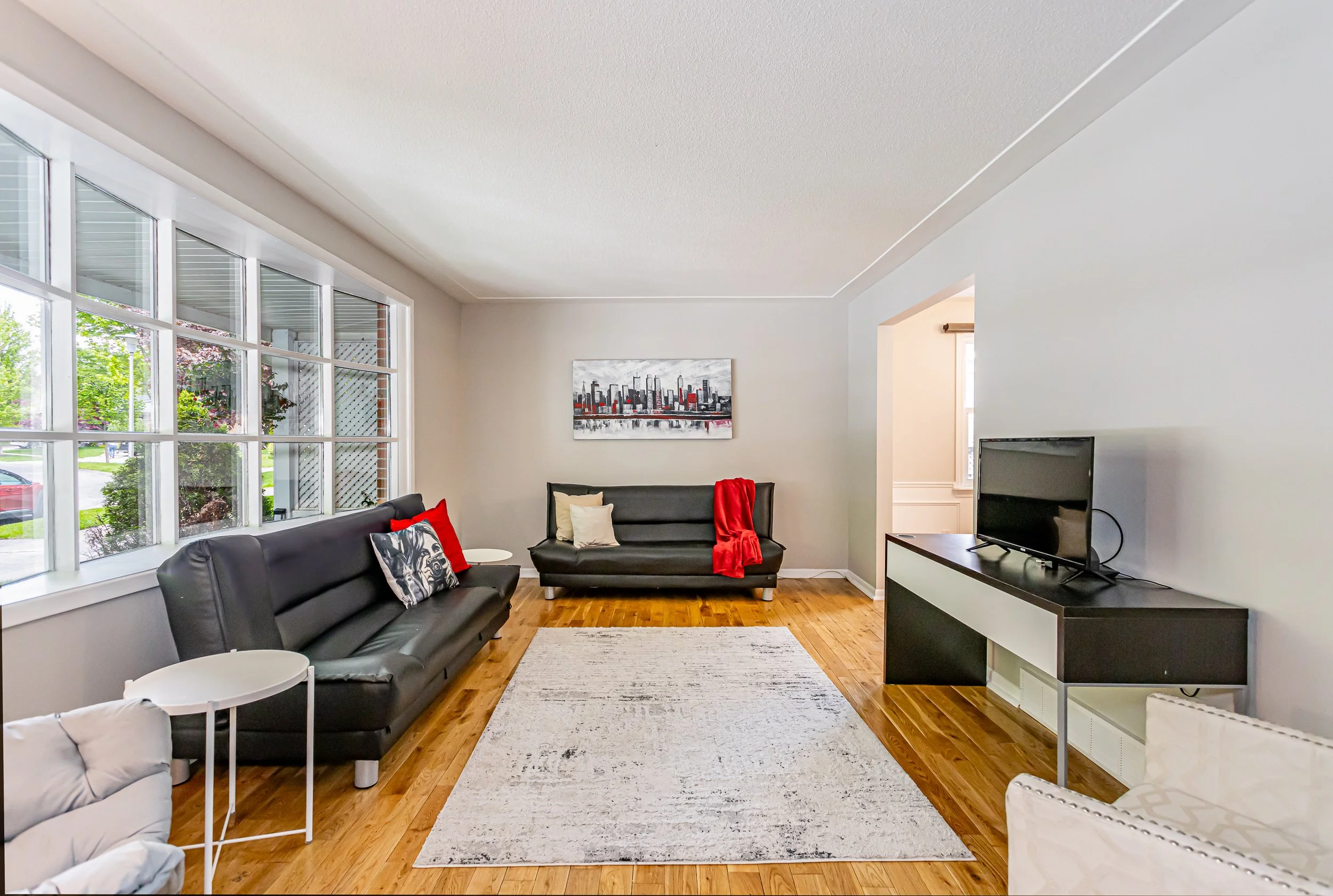 30 Springfield Cres-7.jpg