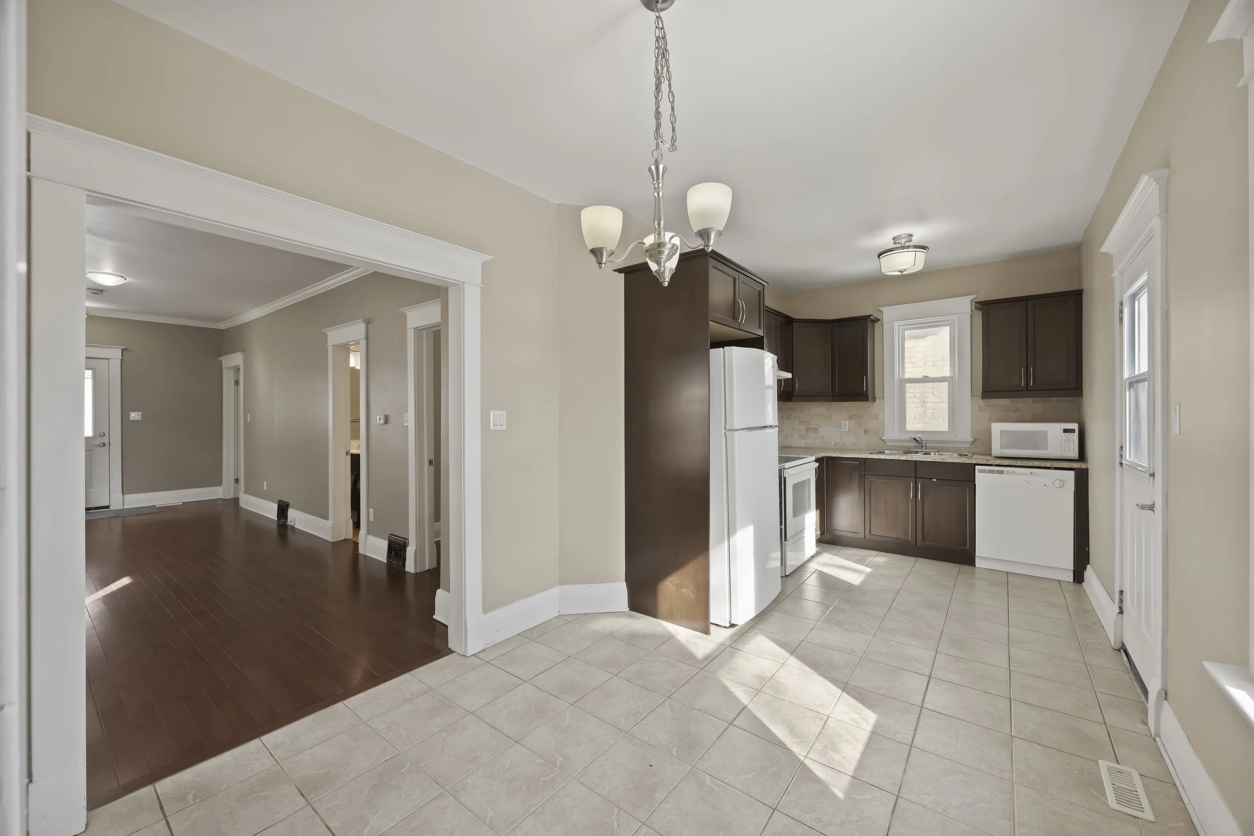 33 Terrance St. -16.JPG