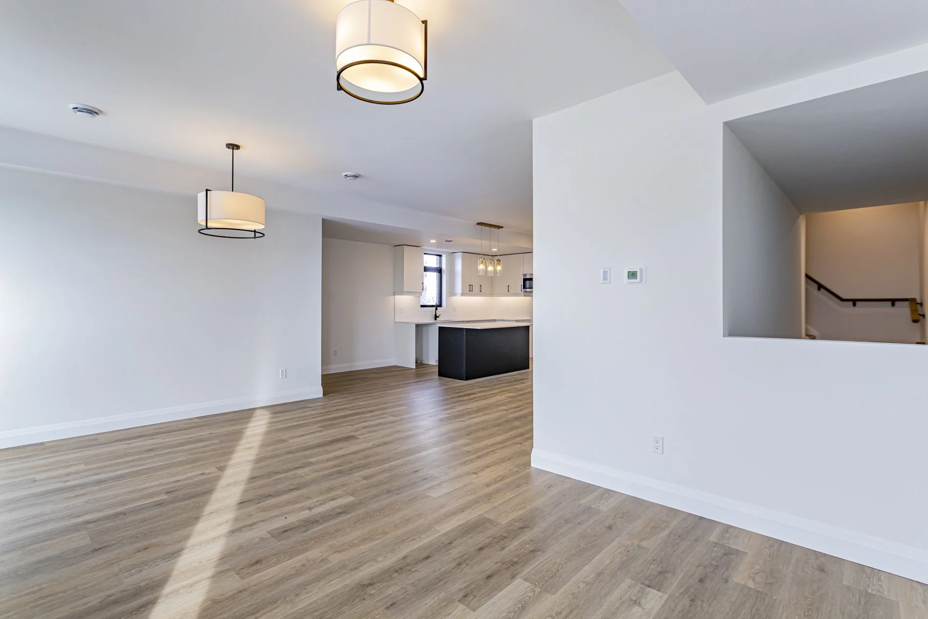 43-3900 Savoy_14.jpg